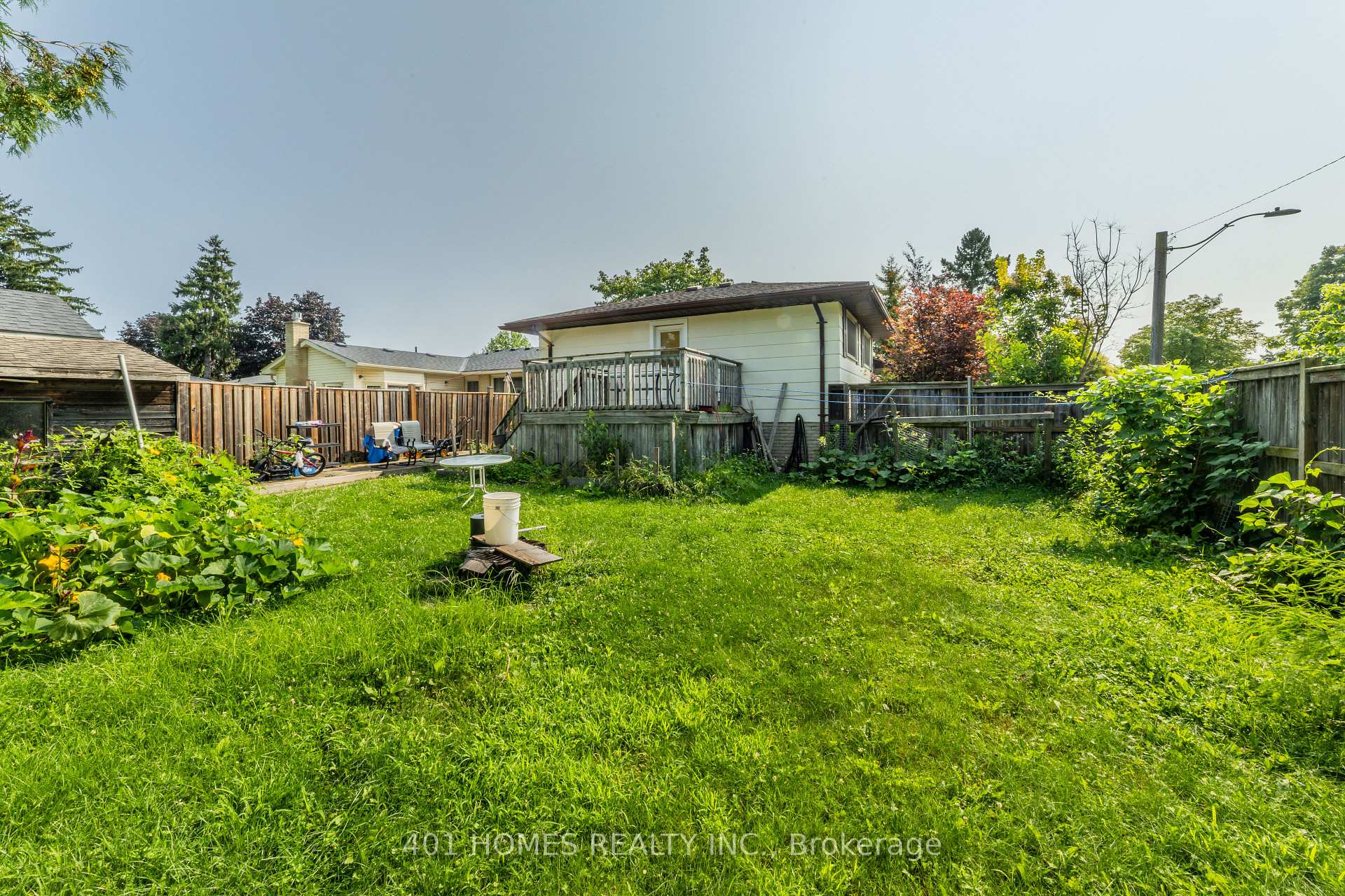 Photo 21 of 39 Patricia Avenue, St. Thomas — HOMEH