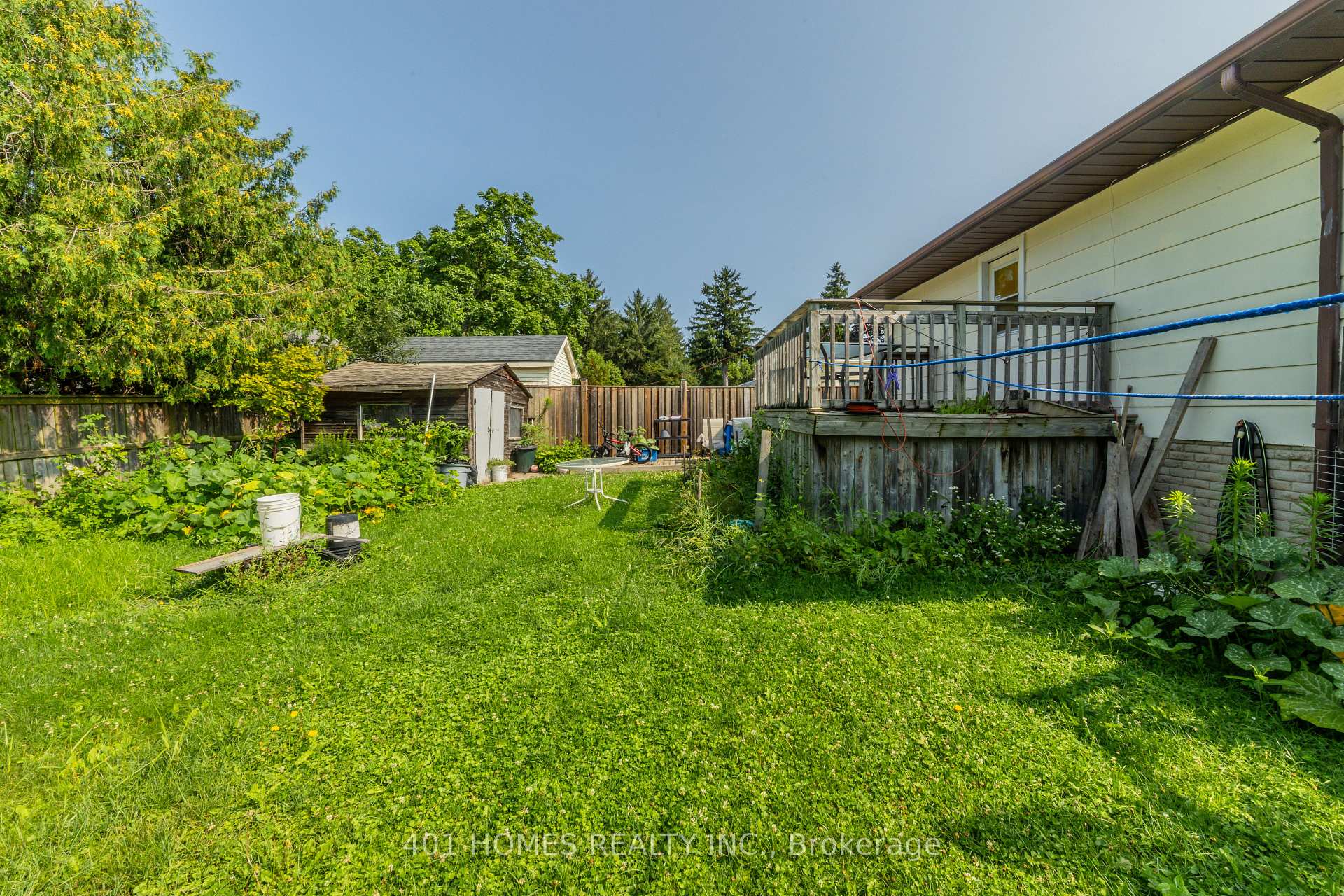 Photo 22 of 39 Patricia Avenue, St. Thomas — HOMEH