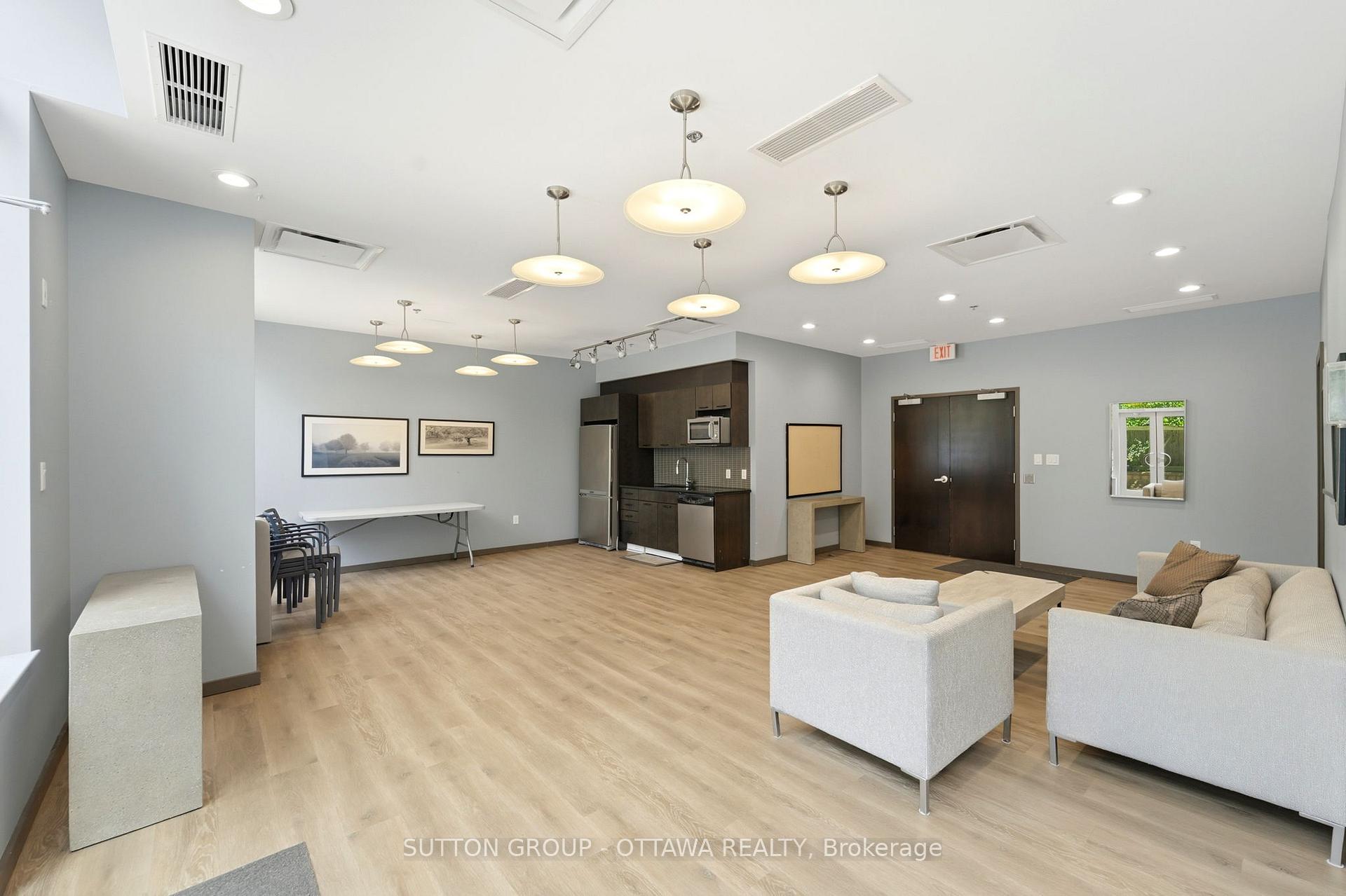 Photo 35 of Unit 110, 101 Richmond Road, Ottawa, Westboro South — HOMEH