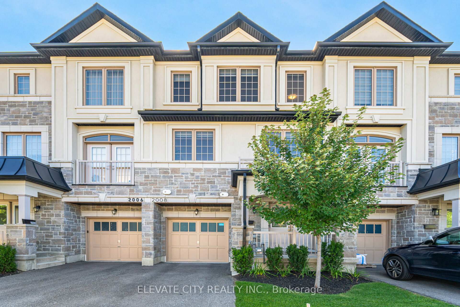 Photo 1 of 2008 Lushes Avenue, Mississauga, Clarkson — HOMEH