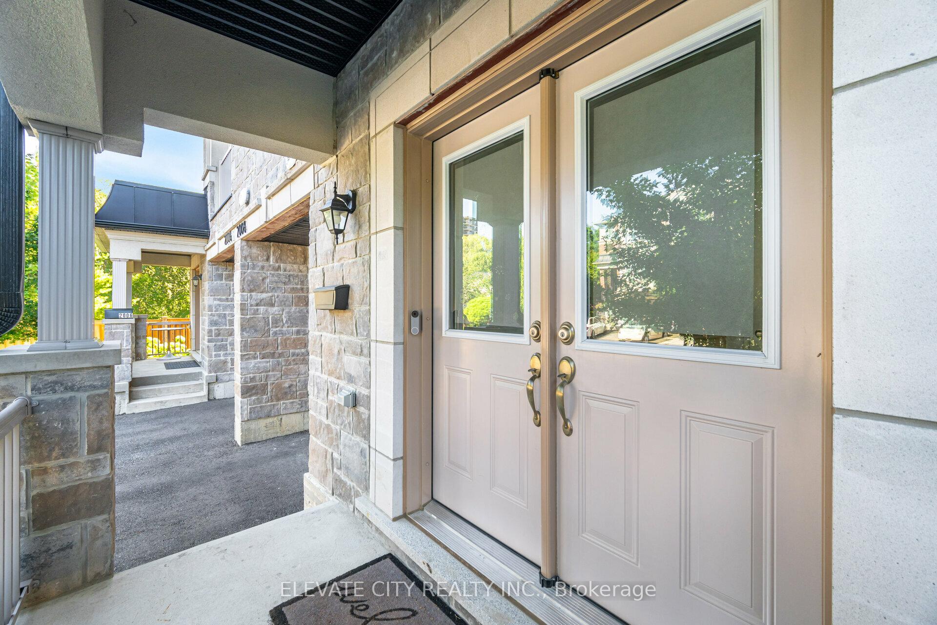 Photo 2 of 2008 Lushes Avenue, Mississauga, Clarkson — HOMEH