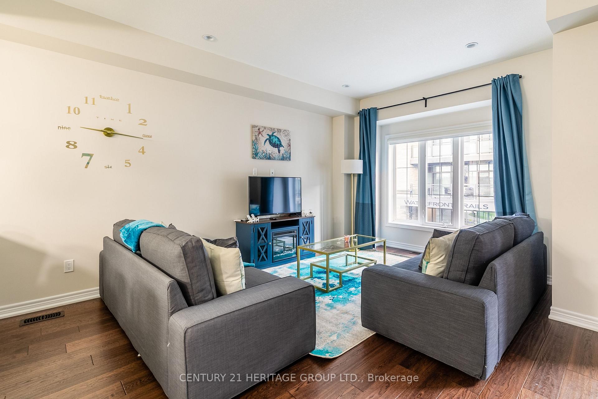 Photo 7 of 38 Southshore Crescent, Hamilton, Stoney Creek — HOMEH