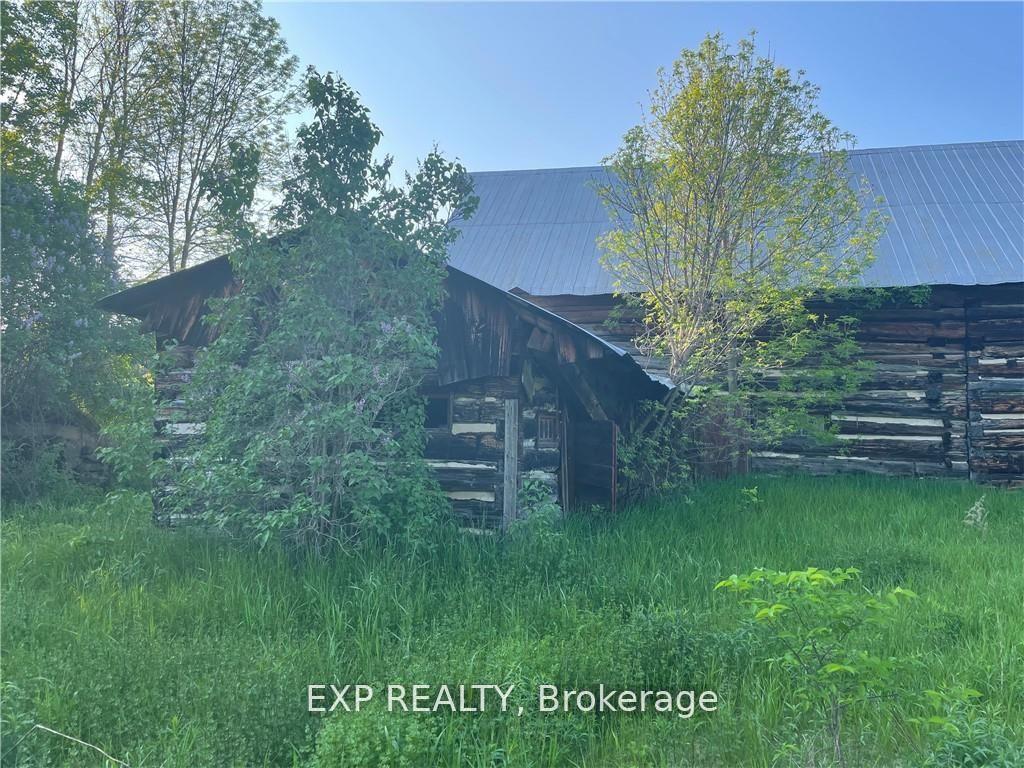 Photo 21 of 28 Island View Drive, North Algona Wilberforce, North Algona/Wilberforce Twp — HOMEH