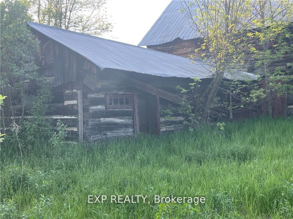 Photo 22 of 28 Island View Drive, North Algona Wilberforce, North Algona/Wilberforce Twp — HOMEH