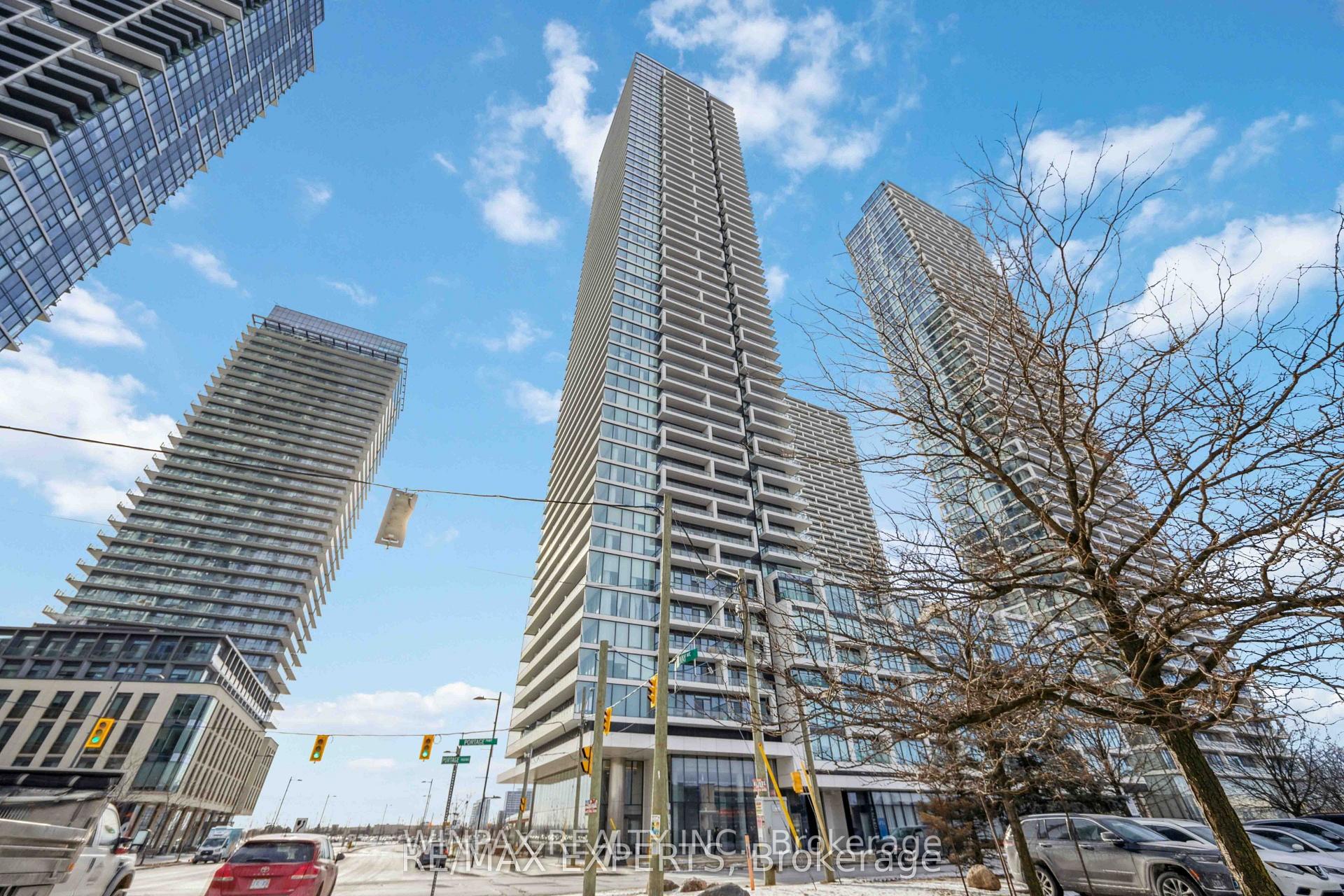Photo of Unit 3715, 950 Portage Parkway