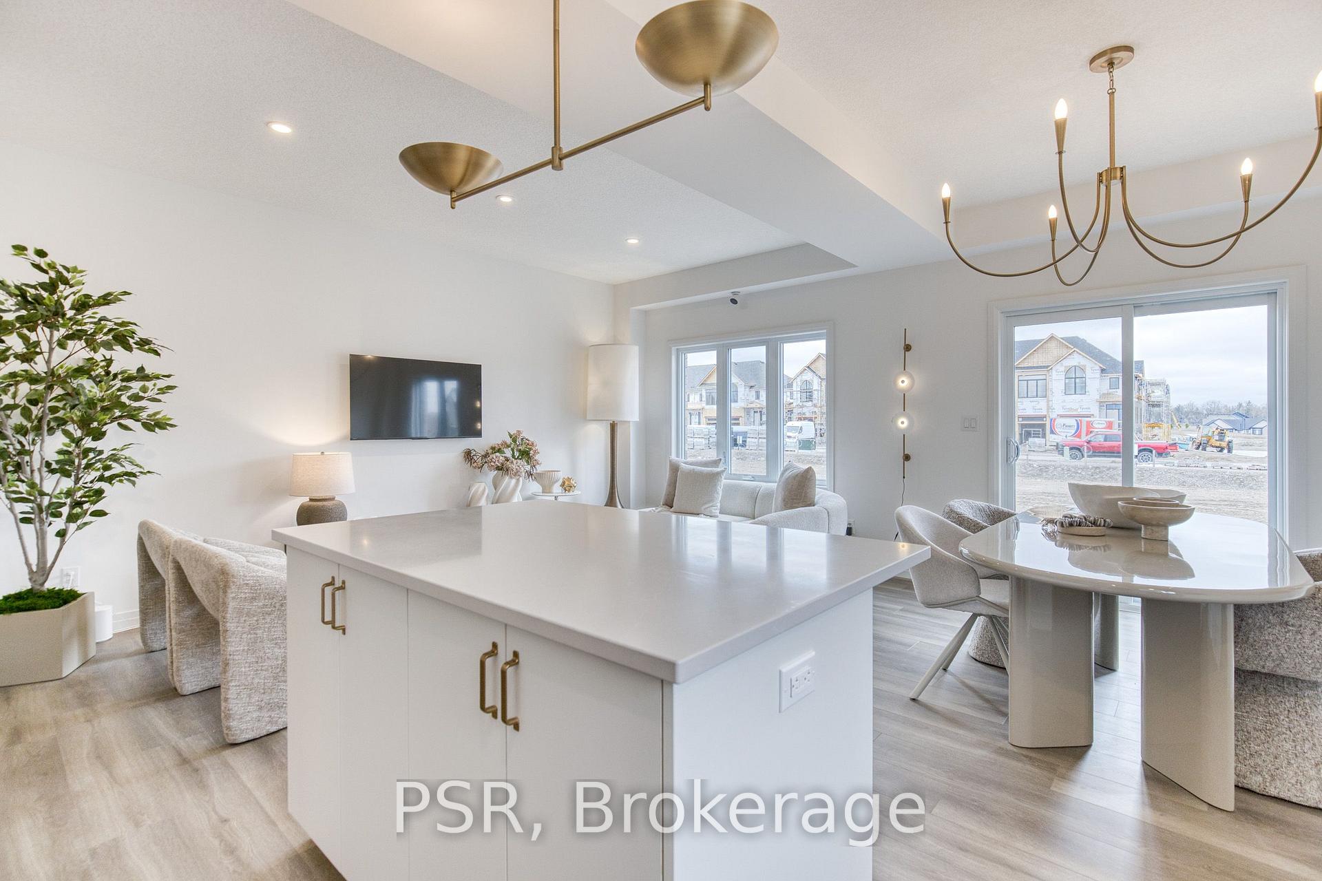 Photo 7 of 196 Rivergreen Crescent, Cambridge, Blair Road — HOMEH