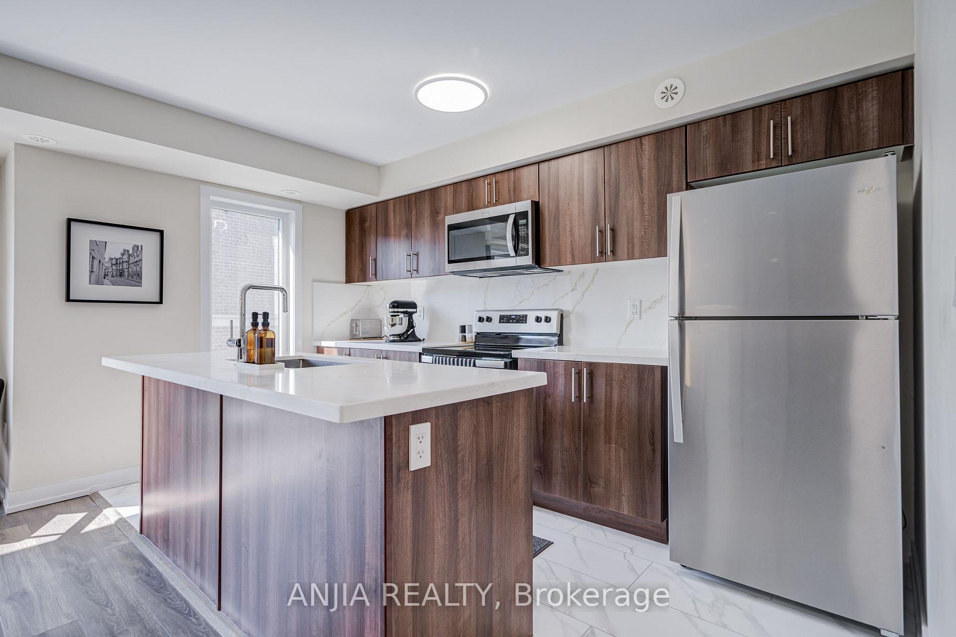 Photo 7 of Unit 2210, 10 Westmeath Lane, Markham, Cornell — HOMEH