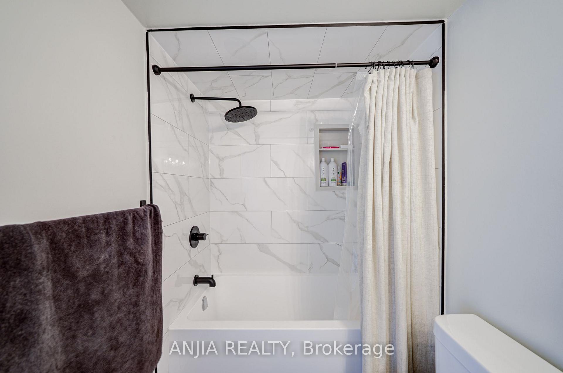 Photo 18 of Unit 2210, 10 Westmeath Lane, Markham, Cornell — HOMEH