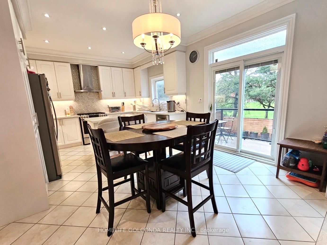 Photo 10 of 3252 Larry Crescent, Oakville, Glenorchy — HOMEH