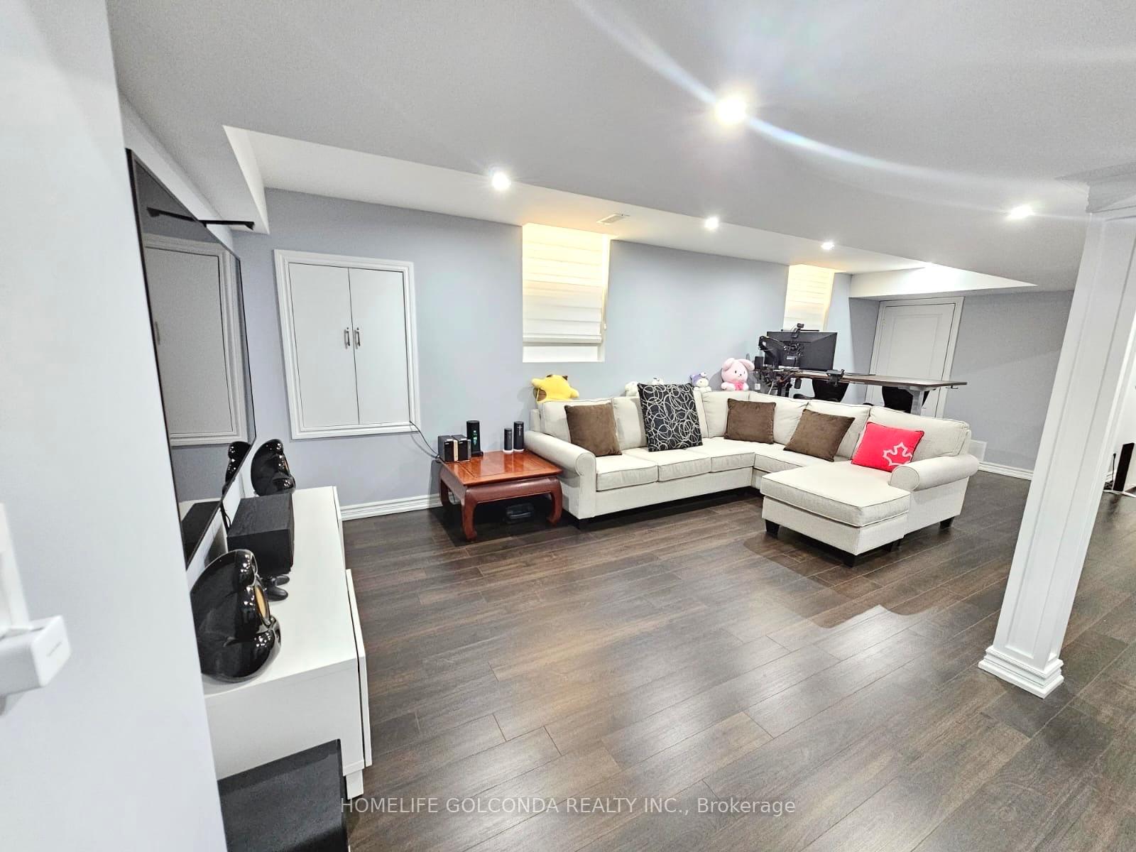 Photo 43 of 3252 Larry Crescent, Oakville, Glenorchy — HOMEH