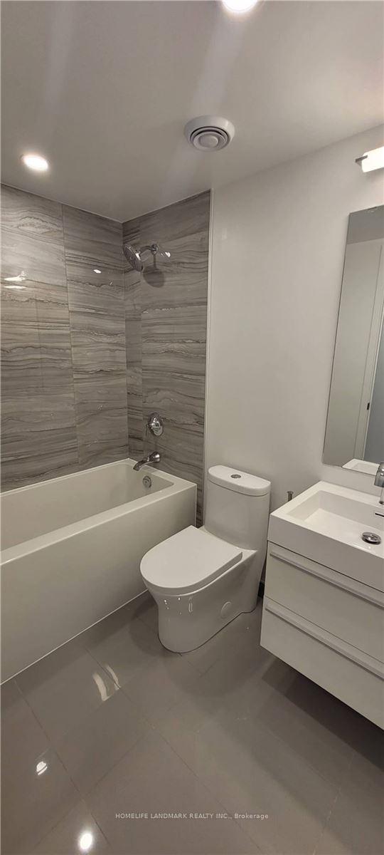 Photo 4 of Unit 1010, 39 Roehampton Avenue, Toronto, Mount Pleasant West — HOMEH
