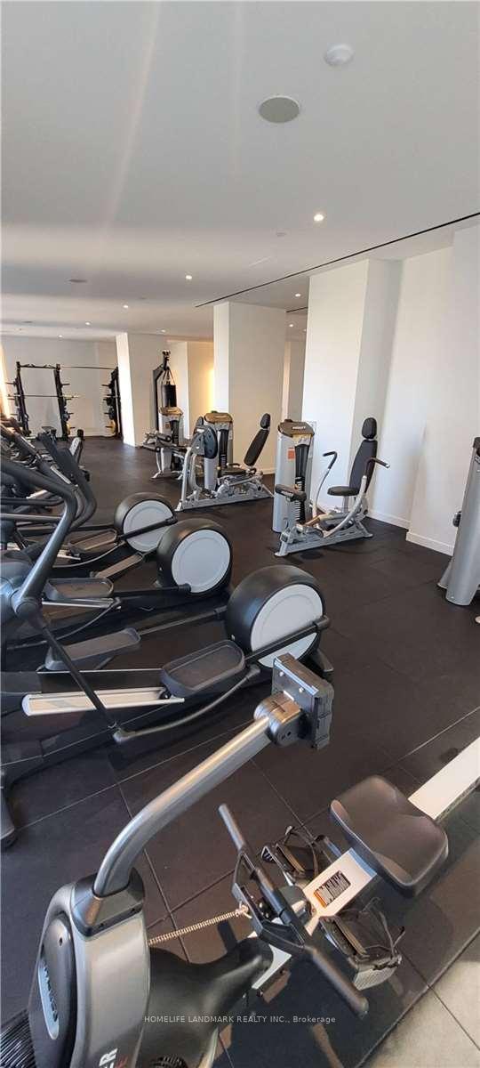 Photo 9 of Unit 1010, 39 Roehampton Avenue, Toronto, Mount Pleasant West — HOMEH
