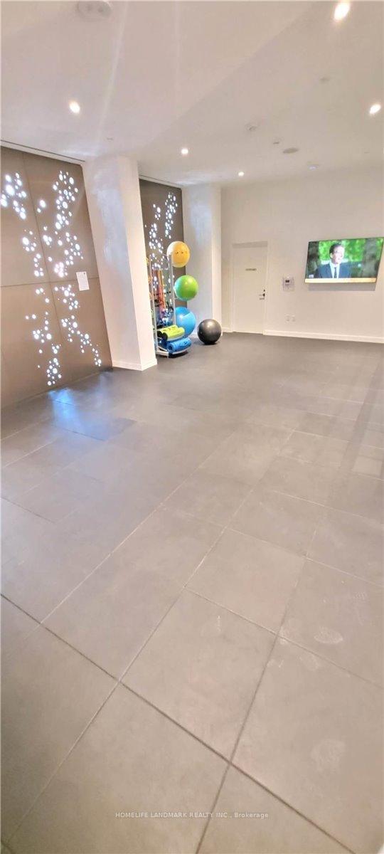 Photo 10 of Unit 1010, 39 Roehampton Avenue, Toronto, Mount Pleasant West — HOMEH