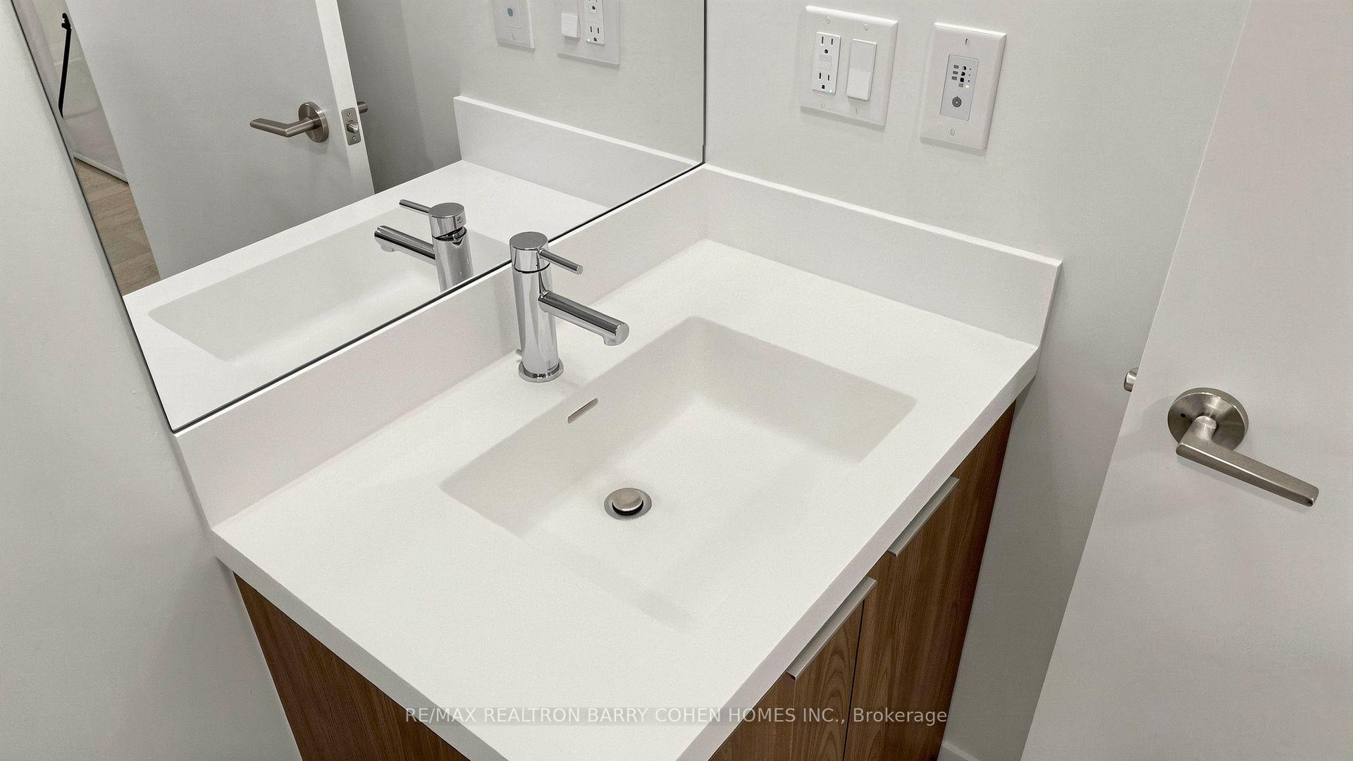 Photo 37 of Unit 1922, 400 King Street W, Toronto, Waterfront Communities — HOMEH