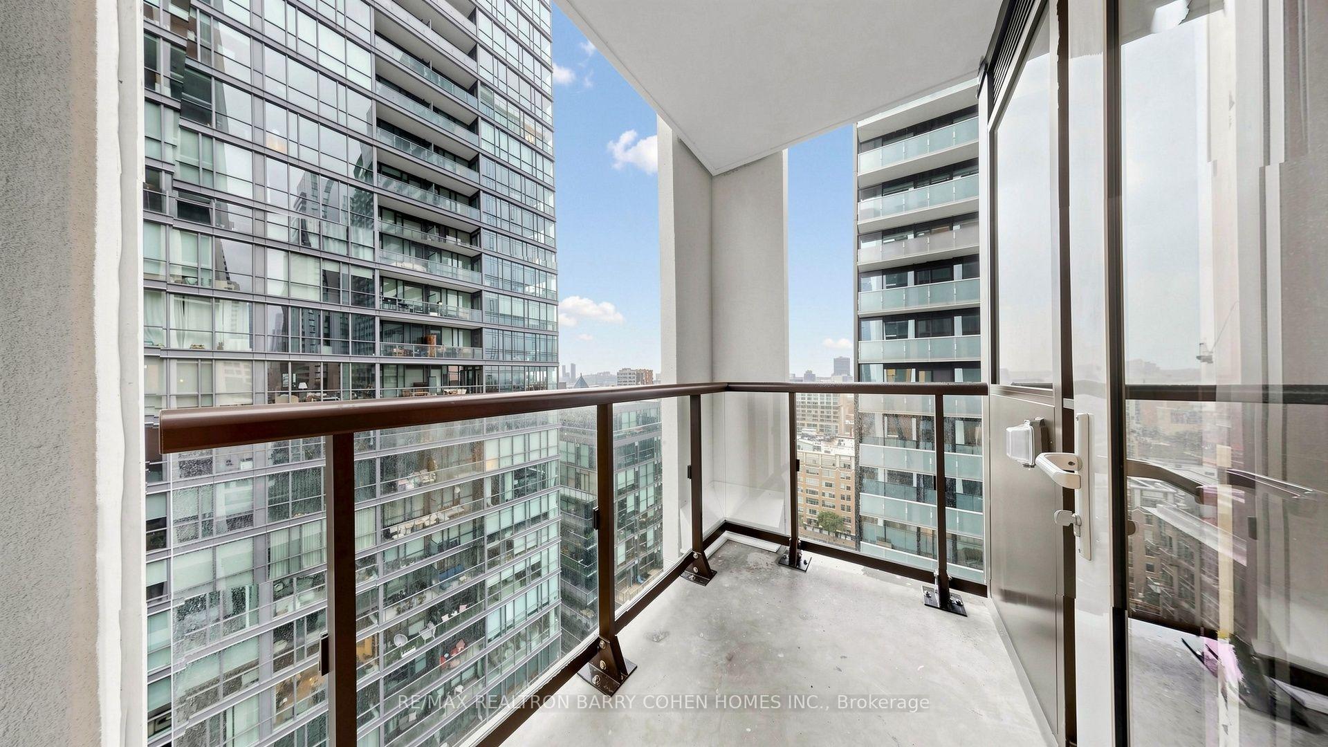 Photo 43 of Unit 1922, 400 King Street W, Toronto, Waterfront Communities — HOMEH