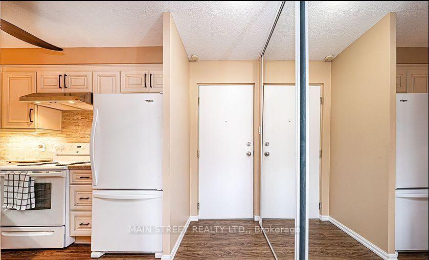 Photo 9 of Unit 316, 155 Riverglen Drive, Georgina, Keswick South — HOMEH