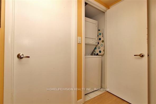 Photo 9 of Unit 2509, 600 Fleet Street, Toronto, Niagara — HOMEH