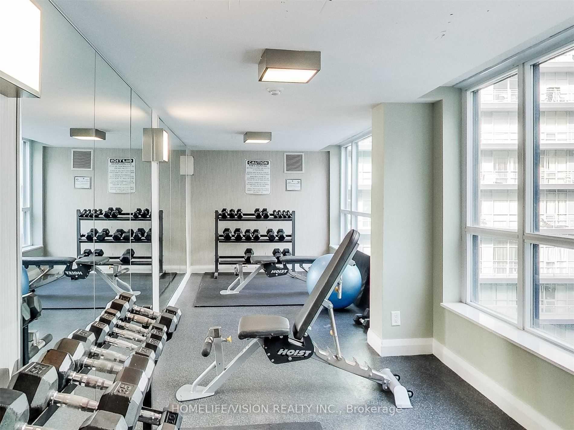 Photo 12 of Unit 2509, 600 Fleet Street, Toronto, Niagara — HOMEH