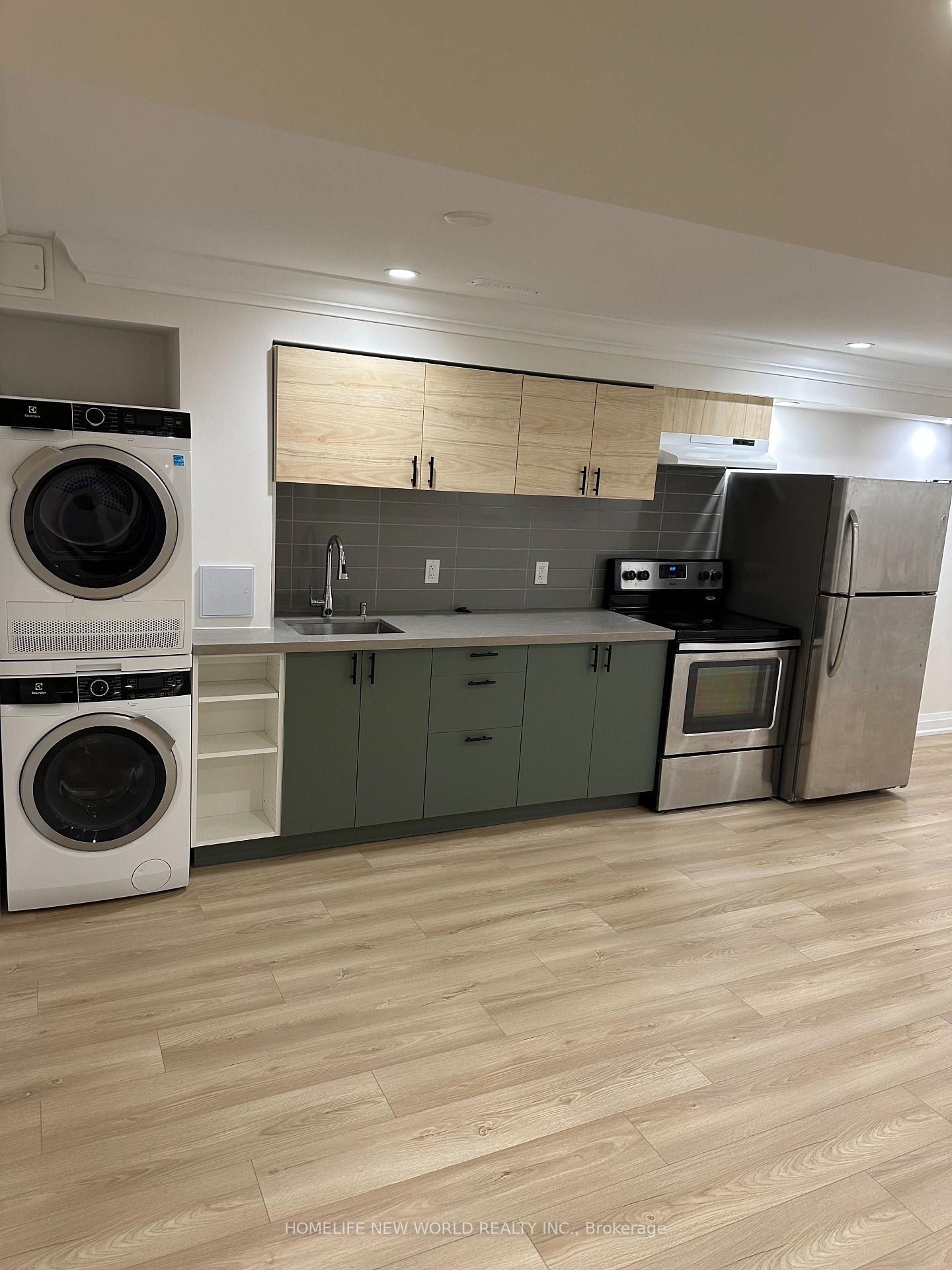 Photo 4 of Unit Unit 1, 93 Courtney Crescent, Barrie, Painswick South — HOMEH