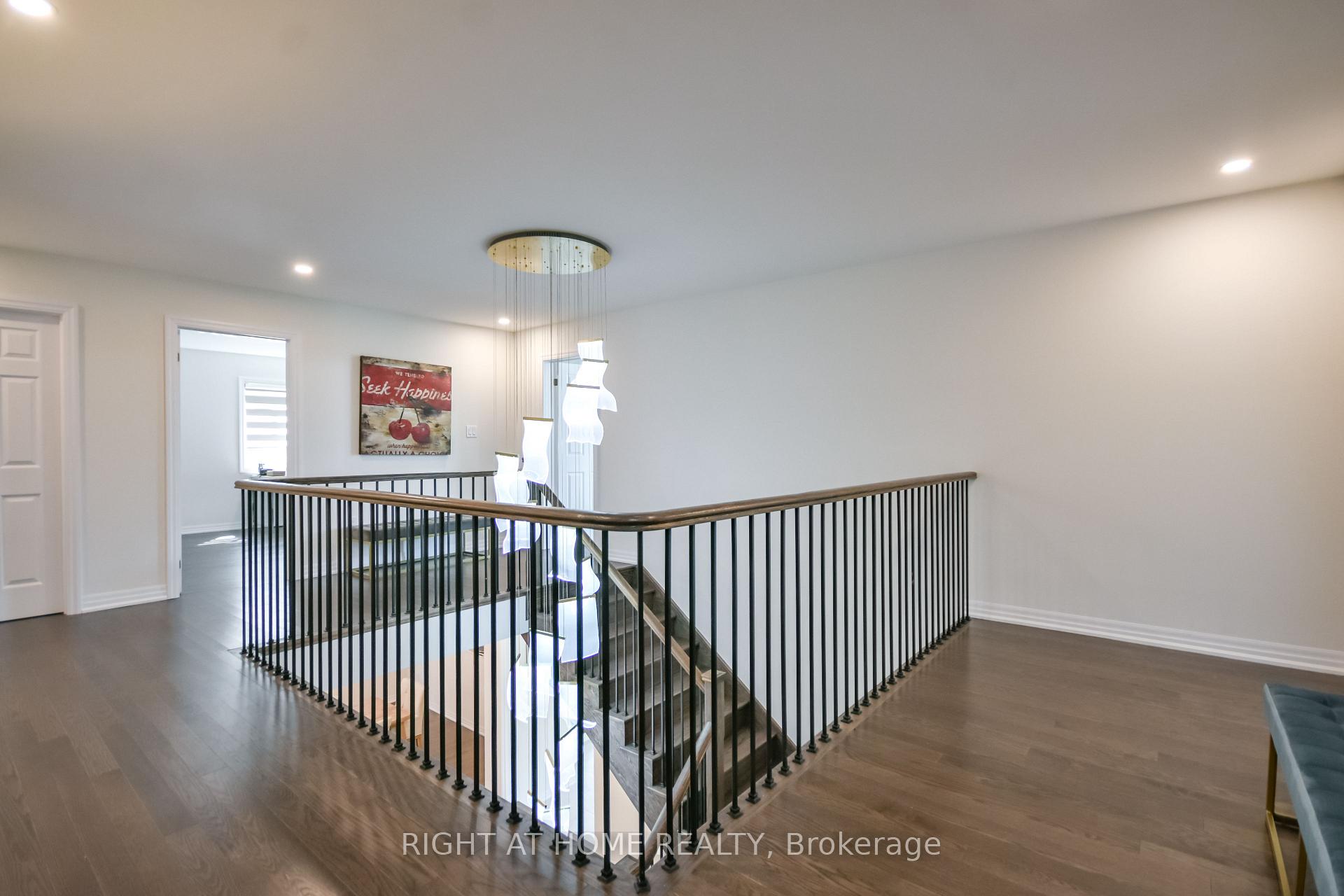 Photo 20 of 243 Centre Street, Clearview, Stayner — HOMEH