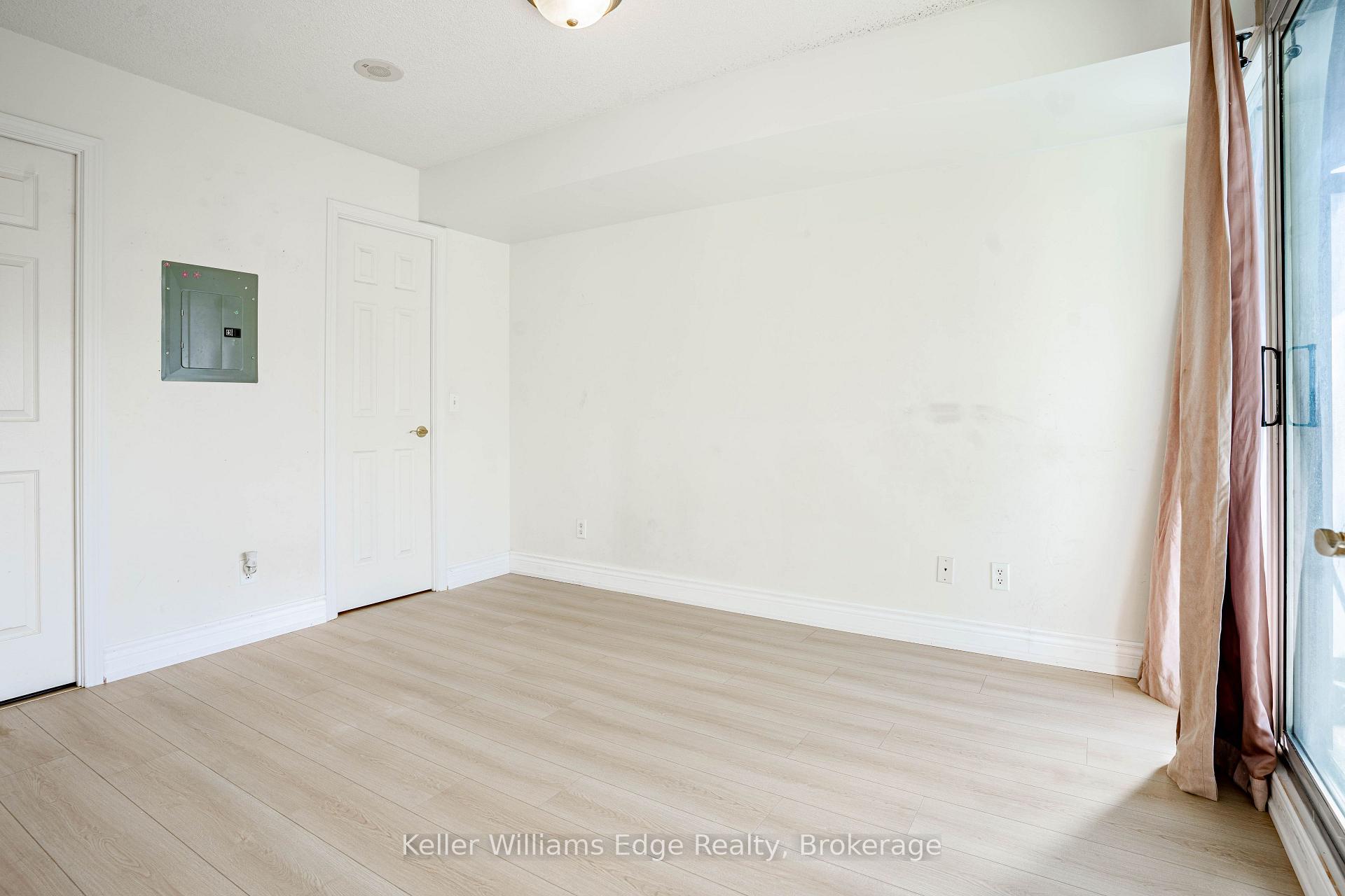 Photo 13 of Unit 2001, 30 Grand Trunk Crescent W, Toronto, Waterfront Communities — HOMEH