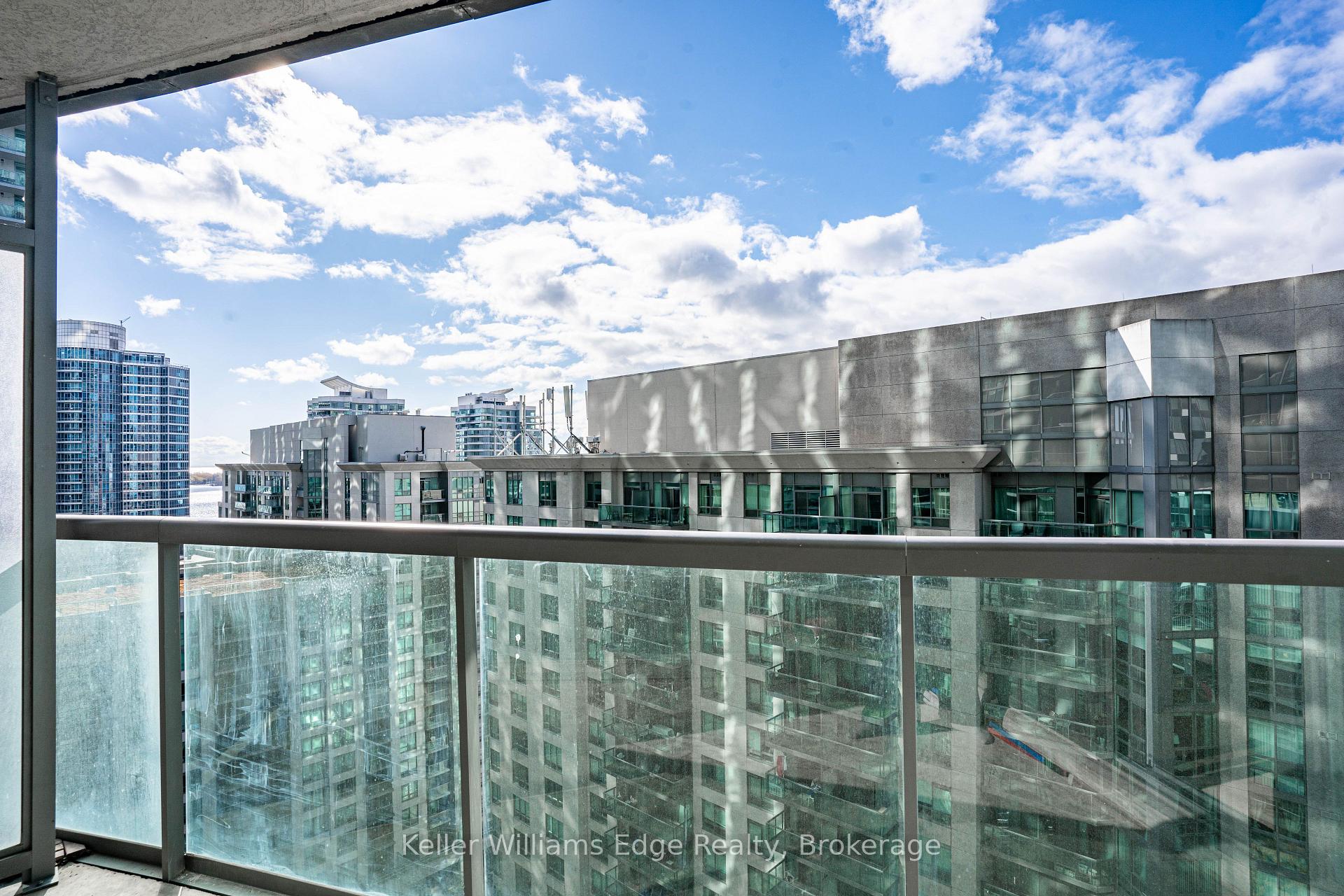 Photo 21 of Unit 2001, 30 Grand Trunk Crescent W, Toronto, Waterfront Communities — HOMEH