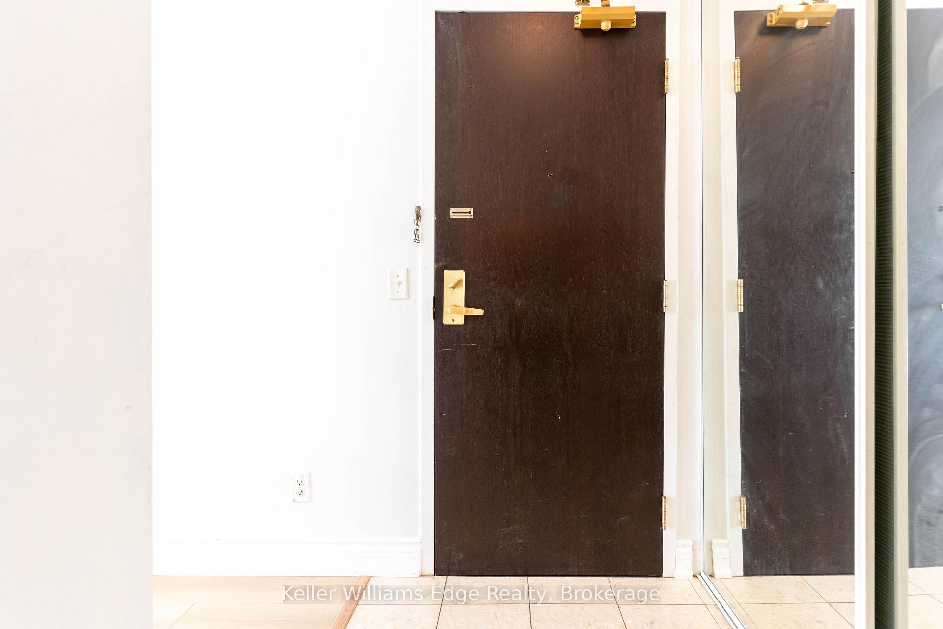 Photo 23 of Unit 2001, 30 Grand Trunk Crescent W, Toronto, Waterfront Communities — HOMEH