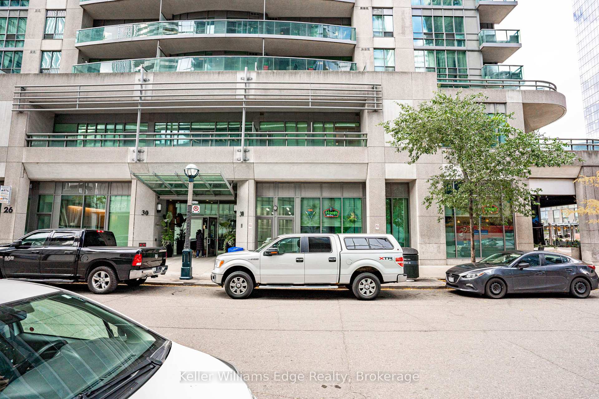 Photo 42 of Unit 2001, 30 Grand Trunk Crescent W, Toronto, Waterfront Communities — HOMEH
