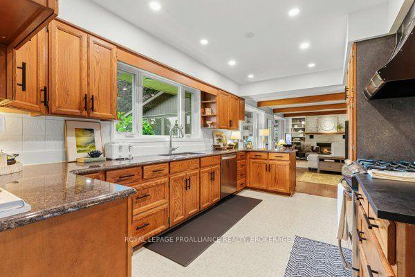 Photo 12 of 1102 Burnside Drive, Augusta, Augusta Twp — HOMEH