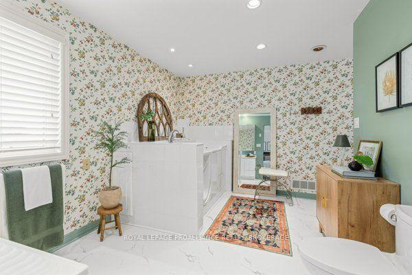 Photo 23 of 1102 Burnside Drive, Augusta, Augusta Twp — HOMEH