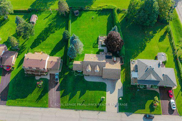 Photo 39 of 1102 Burnside Drive, Augusta, Augusta Twp — HOMEH