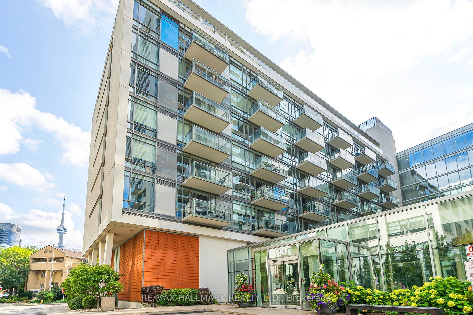Photo 12 of Unit 919, 90 Stadium Road, Toronto, Niagara — HOMEH