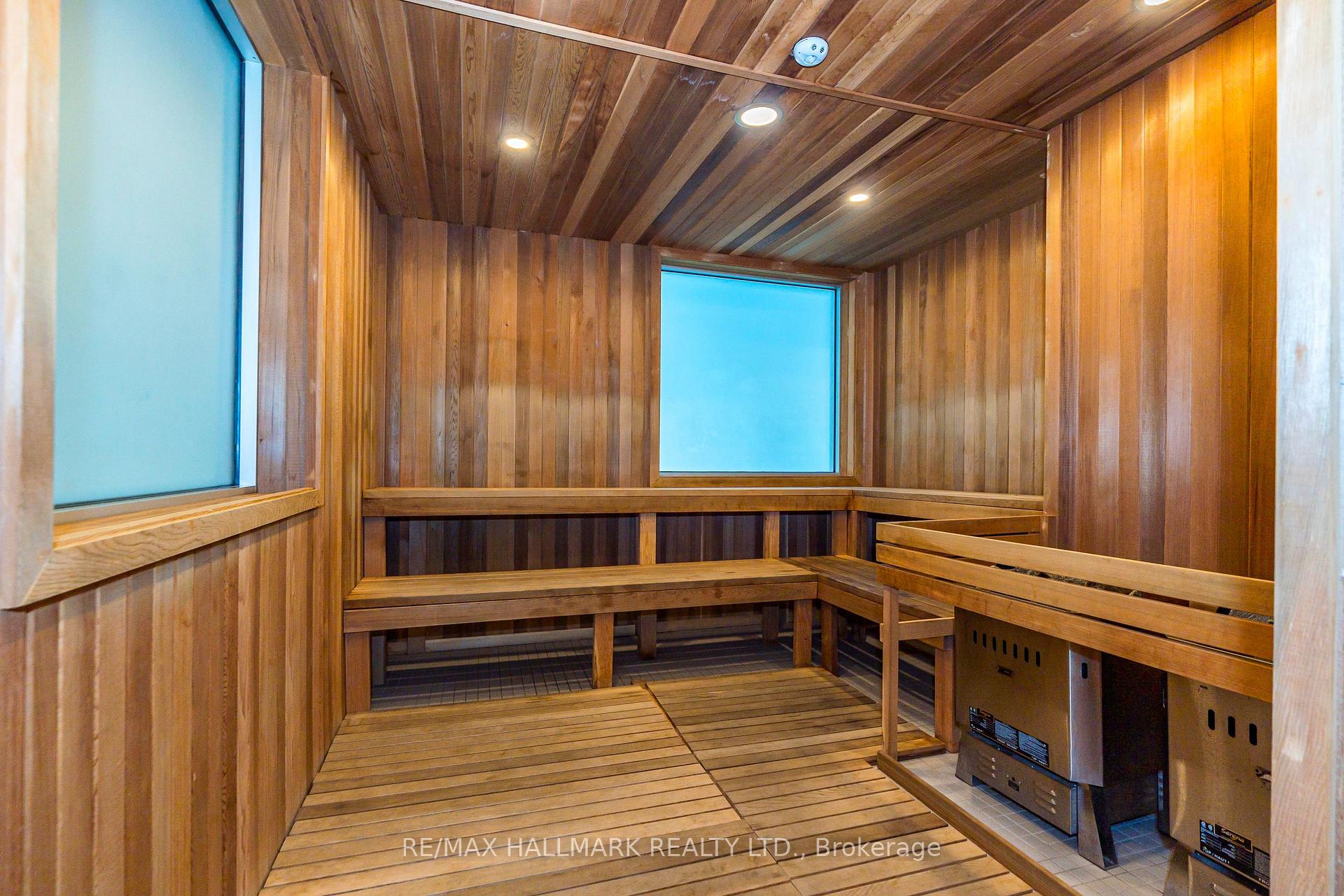 Photo 18 of Unit 919, 90 Stadium Road, Toronto, Niagara — HOMEH