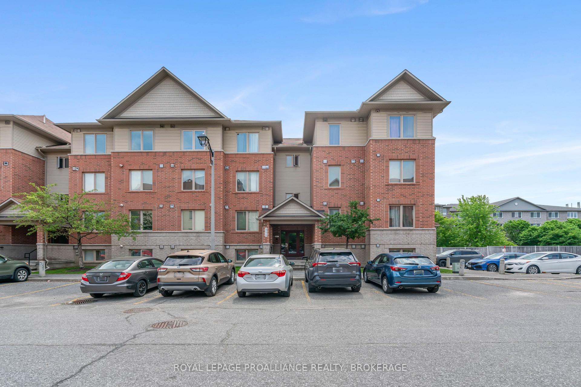 Photo 1 of Unit 2, 510 Stonefield Private, Ottawa, Barrhaven East — HOMEH