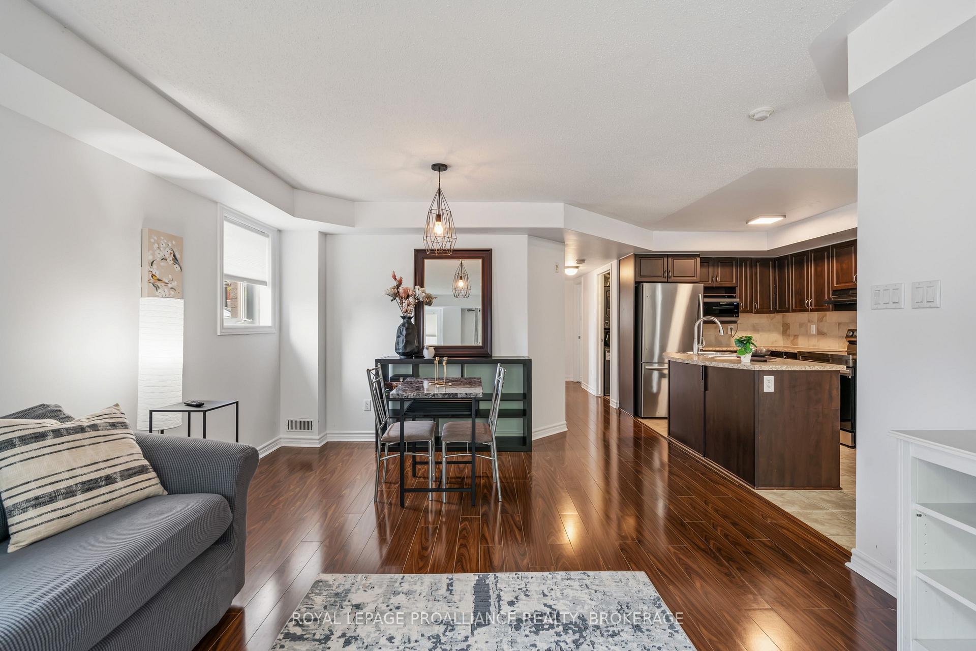 Photo 5 of Unit 2, 510 Stonefield Private, Ottawa, Barrhaven East — HOMEH