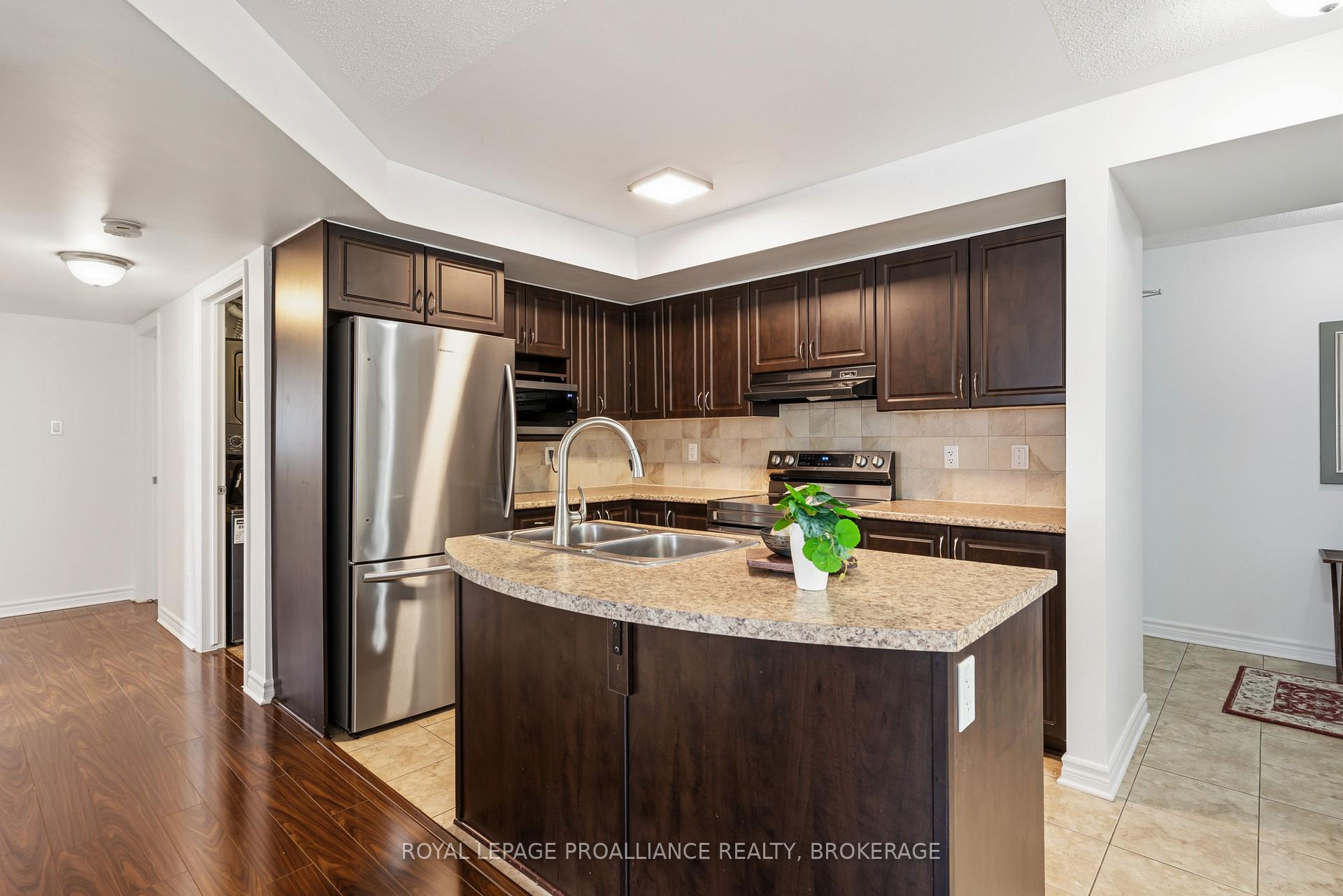 Photo 7 of Unit 2, 510 Stonefield Private, Ottawa, Barrhaven East — HOMEH