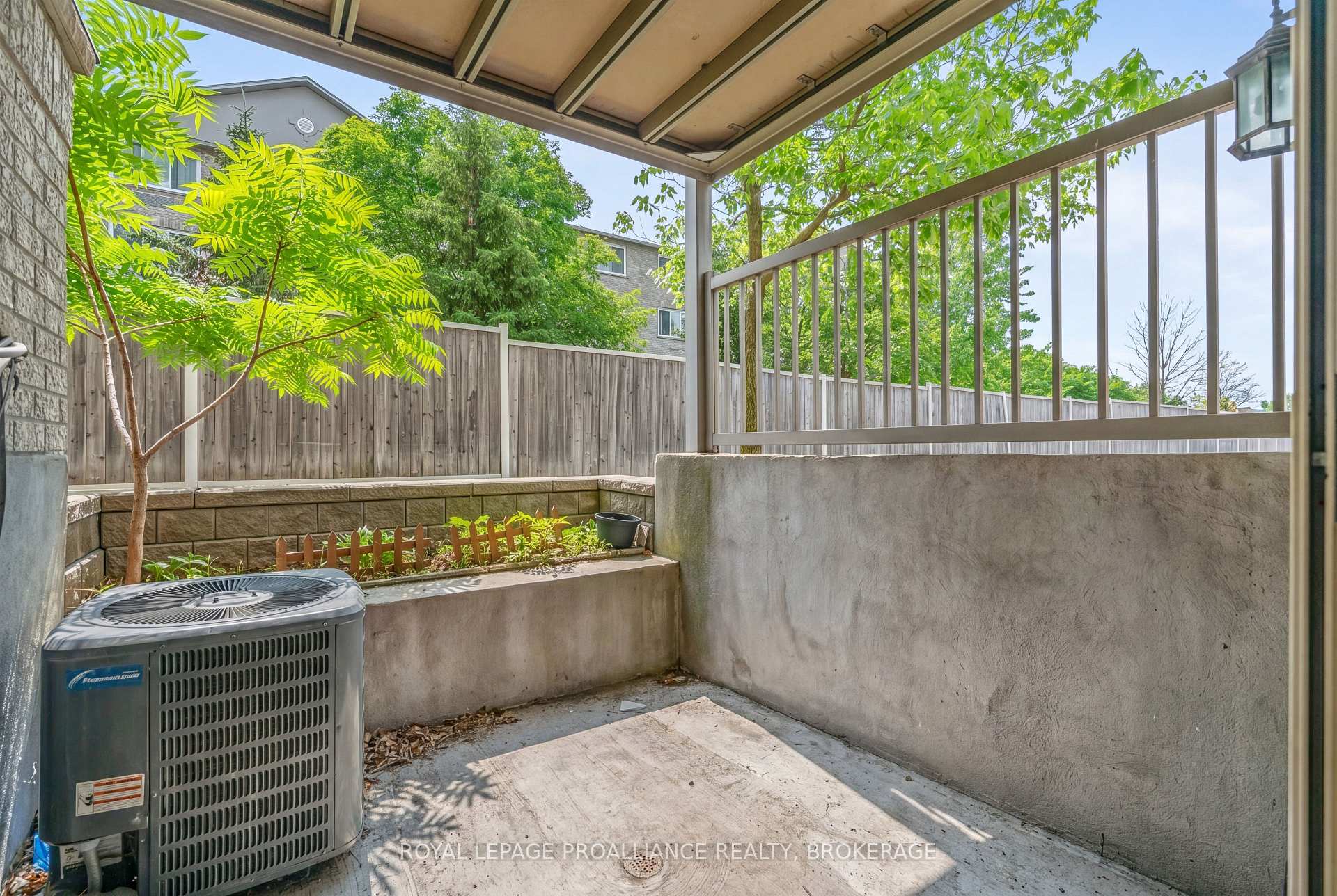 Photo 26 of Unit 2, 510 Stonefield Private, Ottawa, Barrhaven East — HOMEH