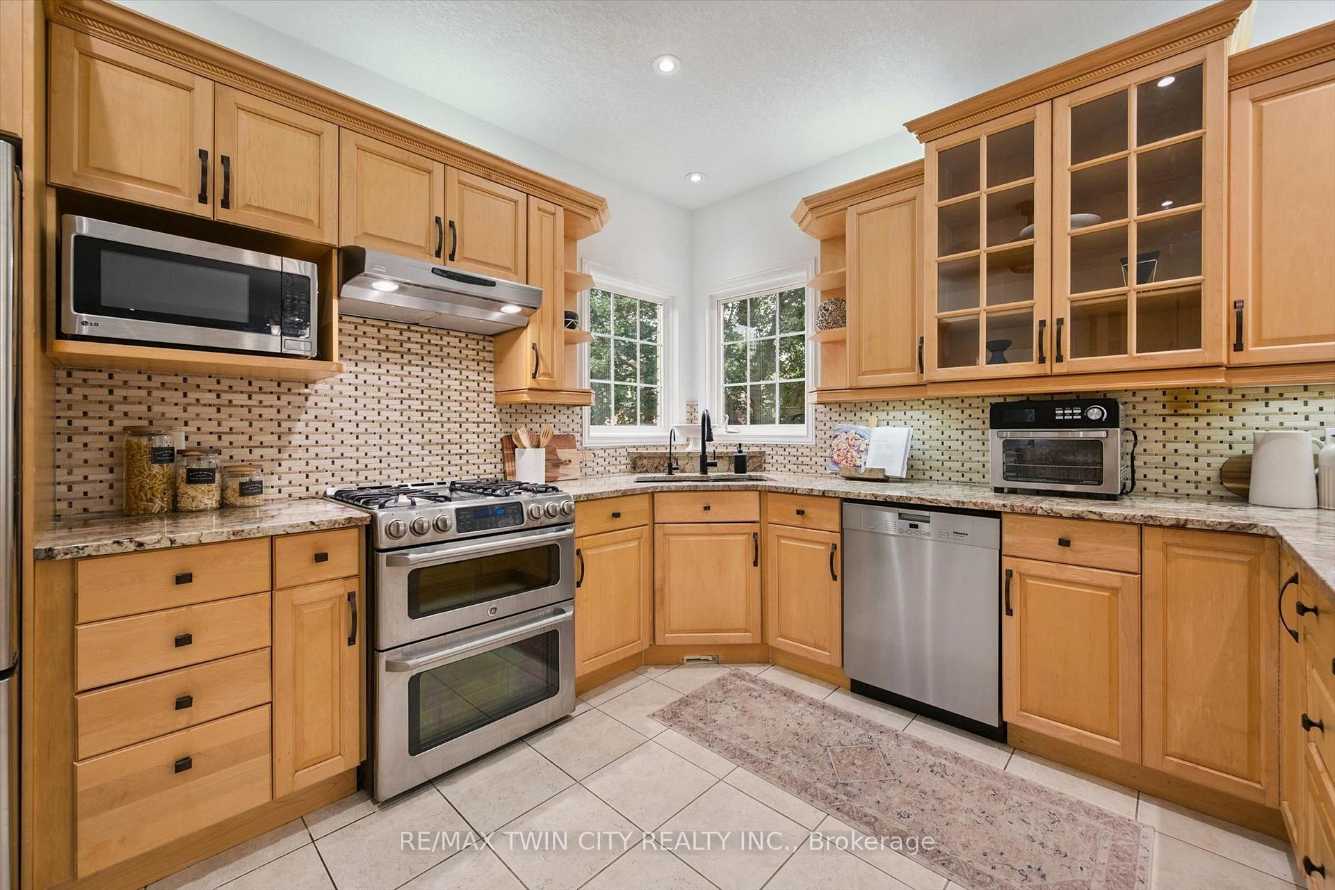 Photo 12 of 608 Bluenose Crescent, Waterloo, Eastbridge — HOMEH