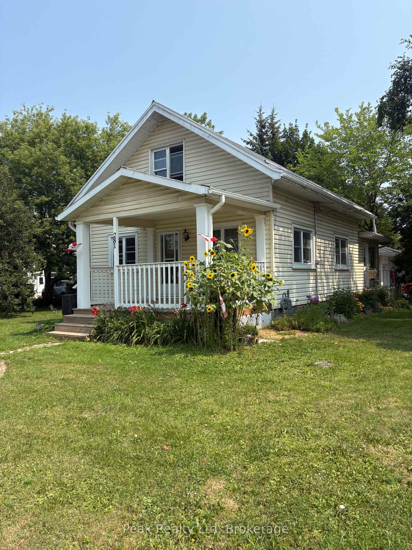 Photo of 281 Turnberry Street