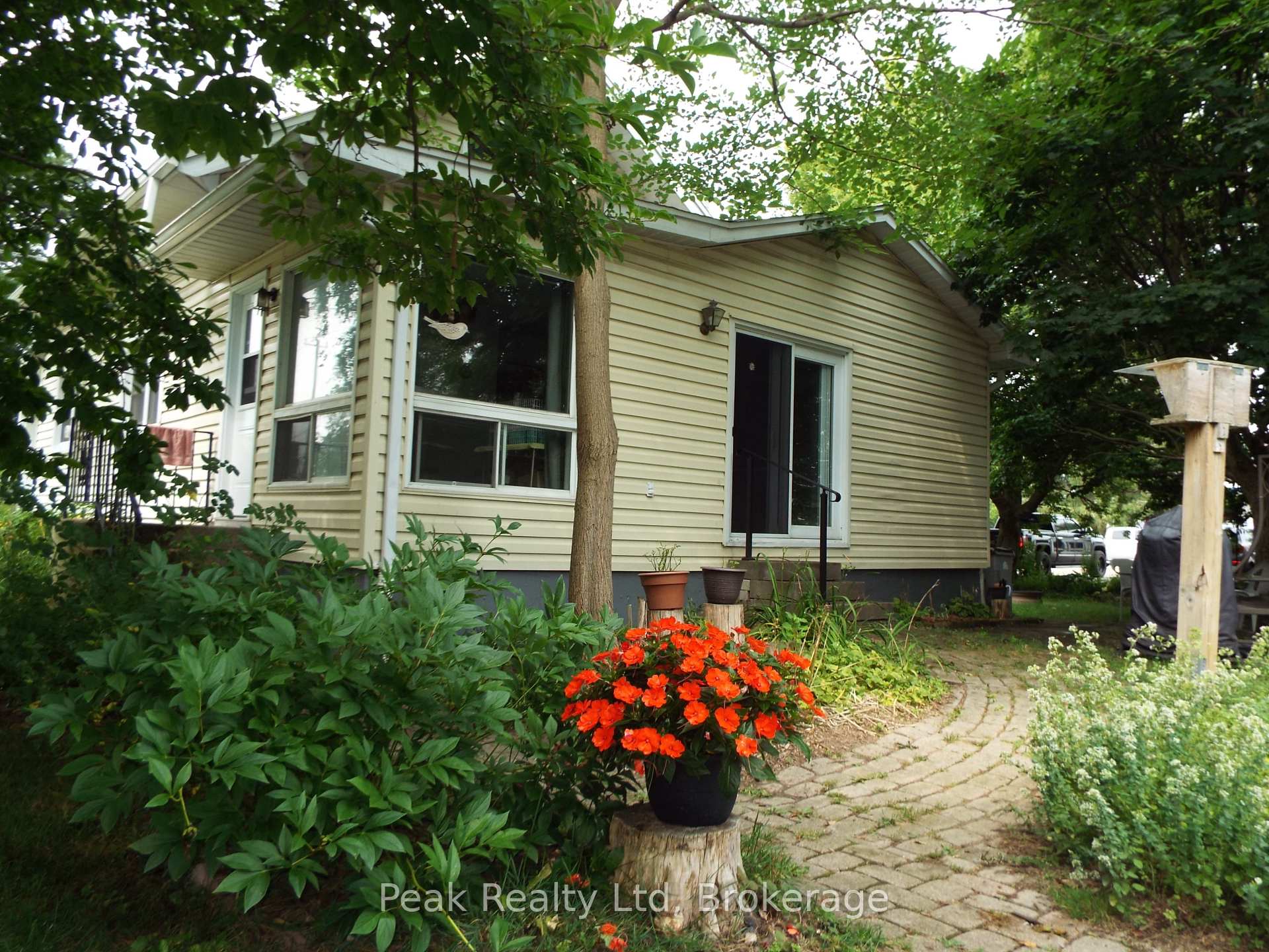 Photo 24 of 281 Turnberry Street, Huron East, Brussels — HOMEH