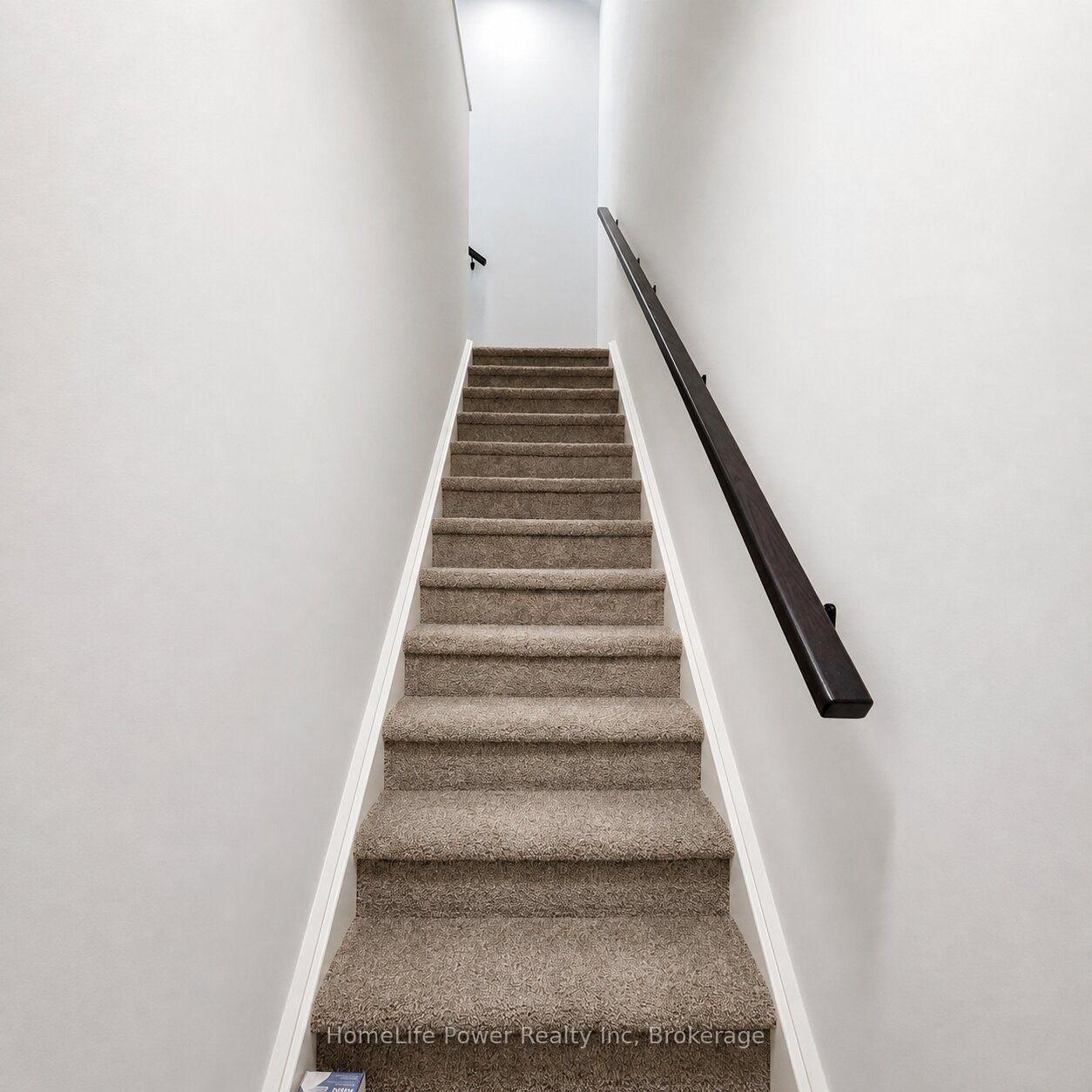 Photo 4 of Unit 110, 824 woolwich Street, Guelph, Riverside Park — HOMEH