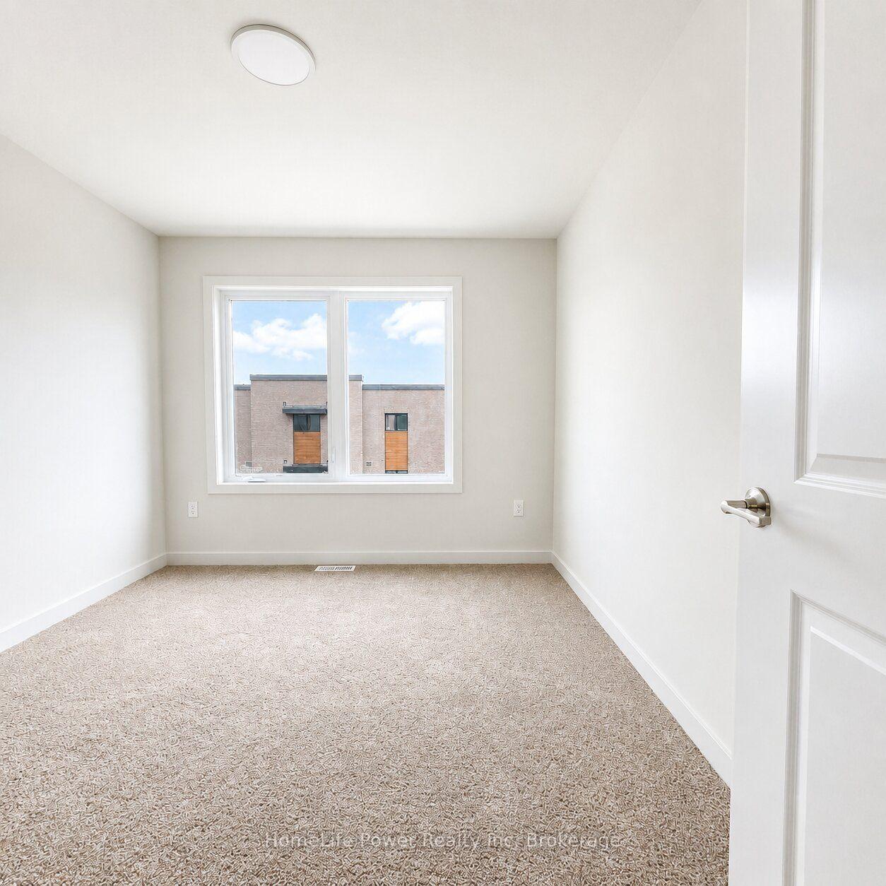 Photo 15 of Unit 110, 824 woolwich Street, Guelph, Riverside Park — HOMEH