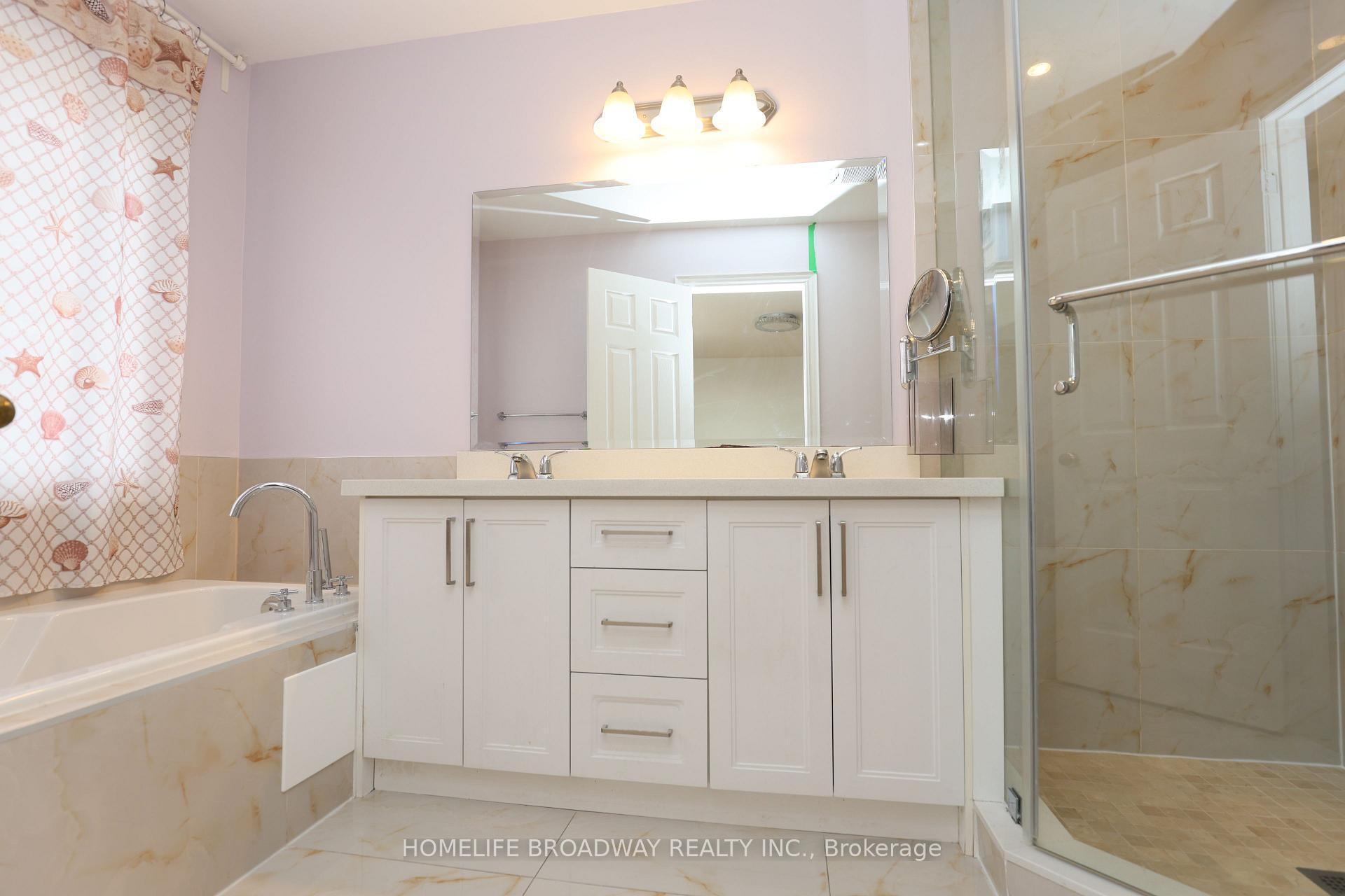 Photo 10 of 775 Bur Oak Avenue, Markham, Wismer — HOMEH