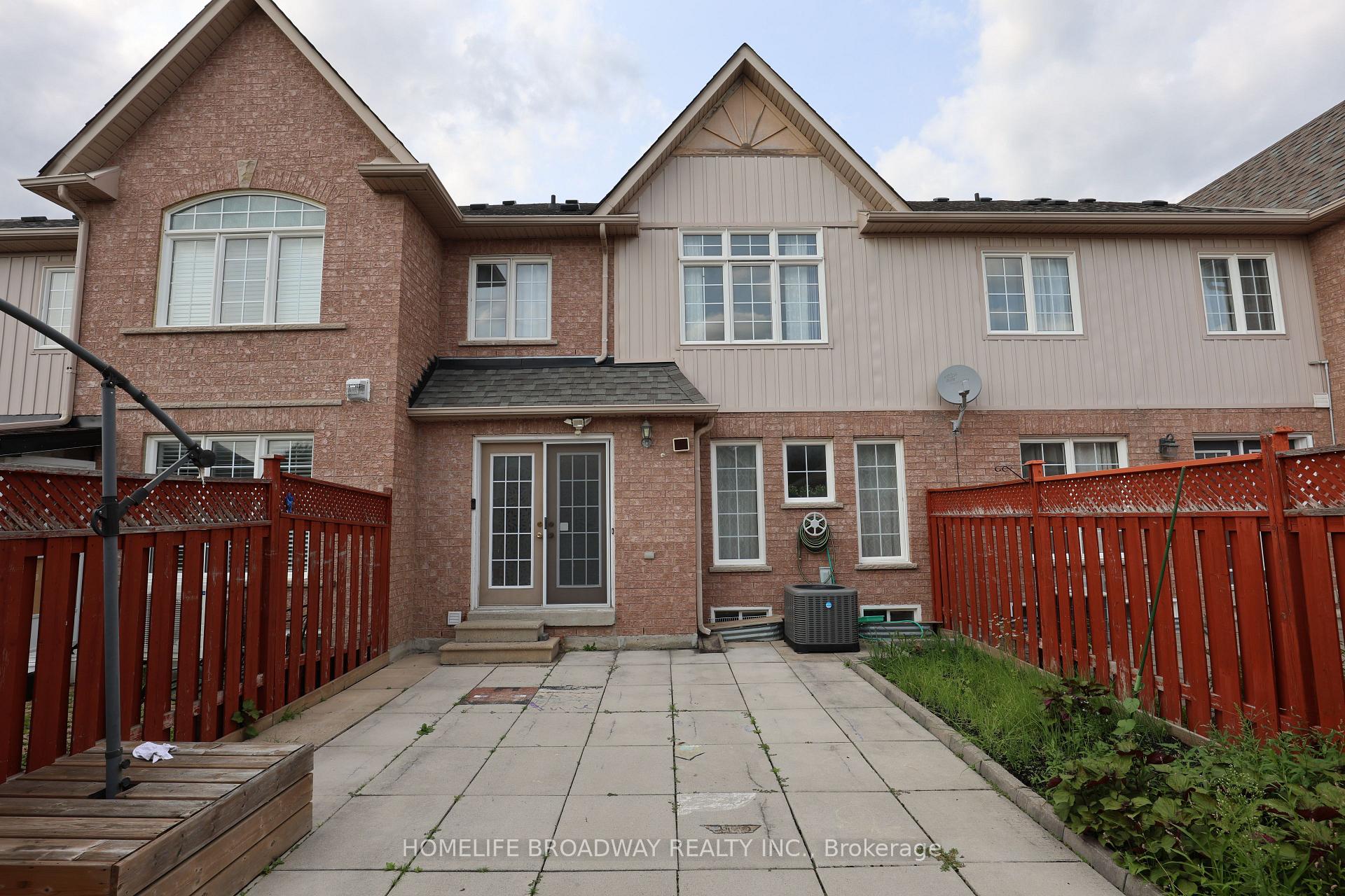 Photo 15 of 775 Bur Oak Avenue, Markham, Wismer — HOMEH