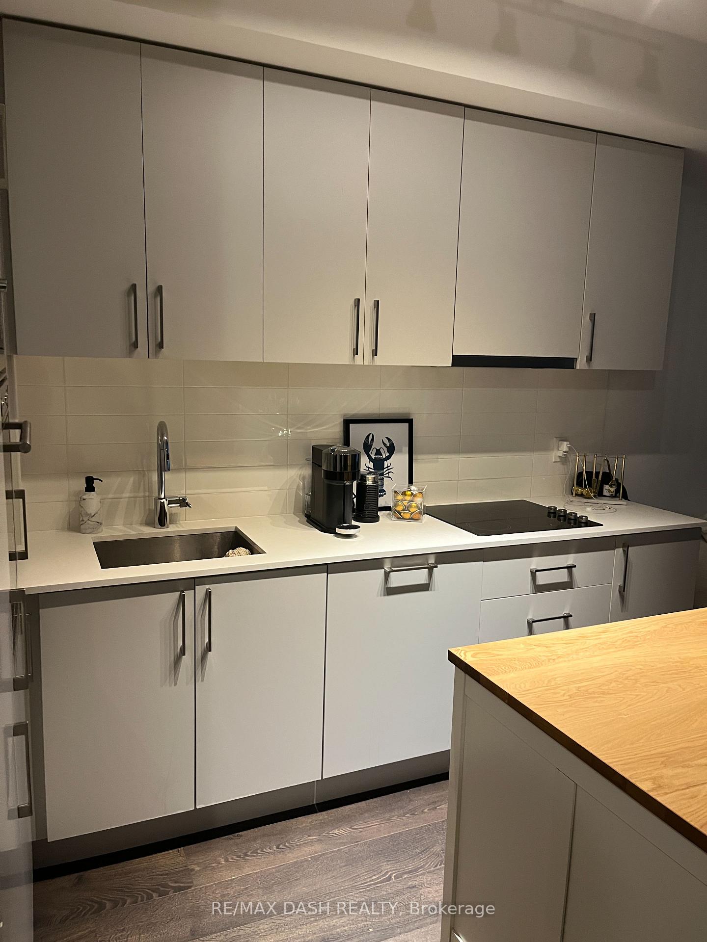 Photo 5 of Unit 1214E, 576 Front Street W, Toronto, Waterfront Communities — HOMEH