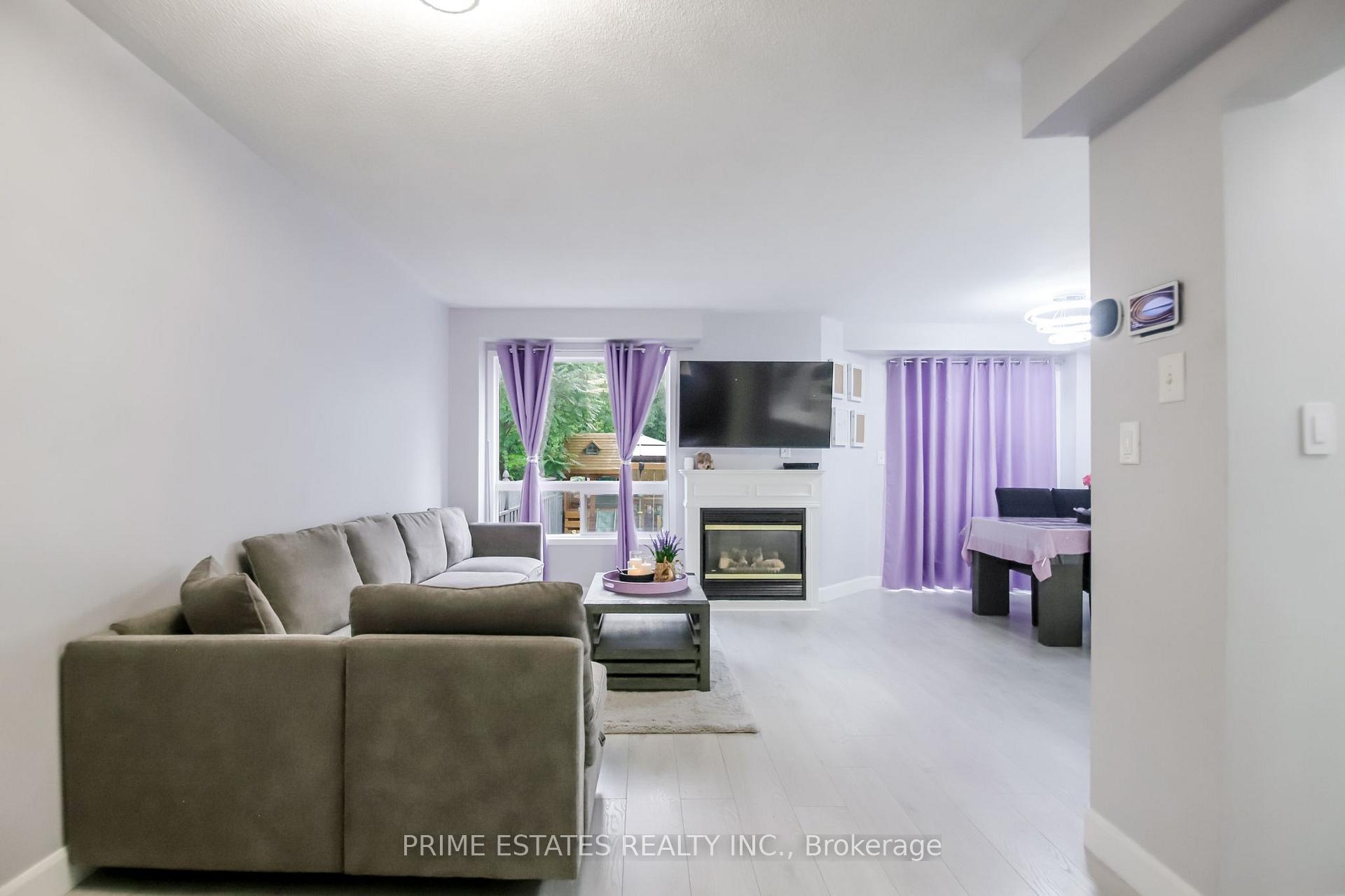 Photo 16 of 1774 Woodgate Trail, Oshawa, Samac — HOMEH