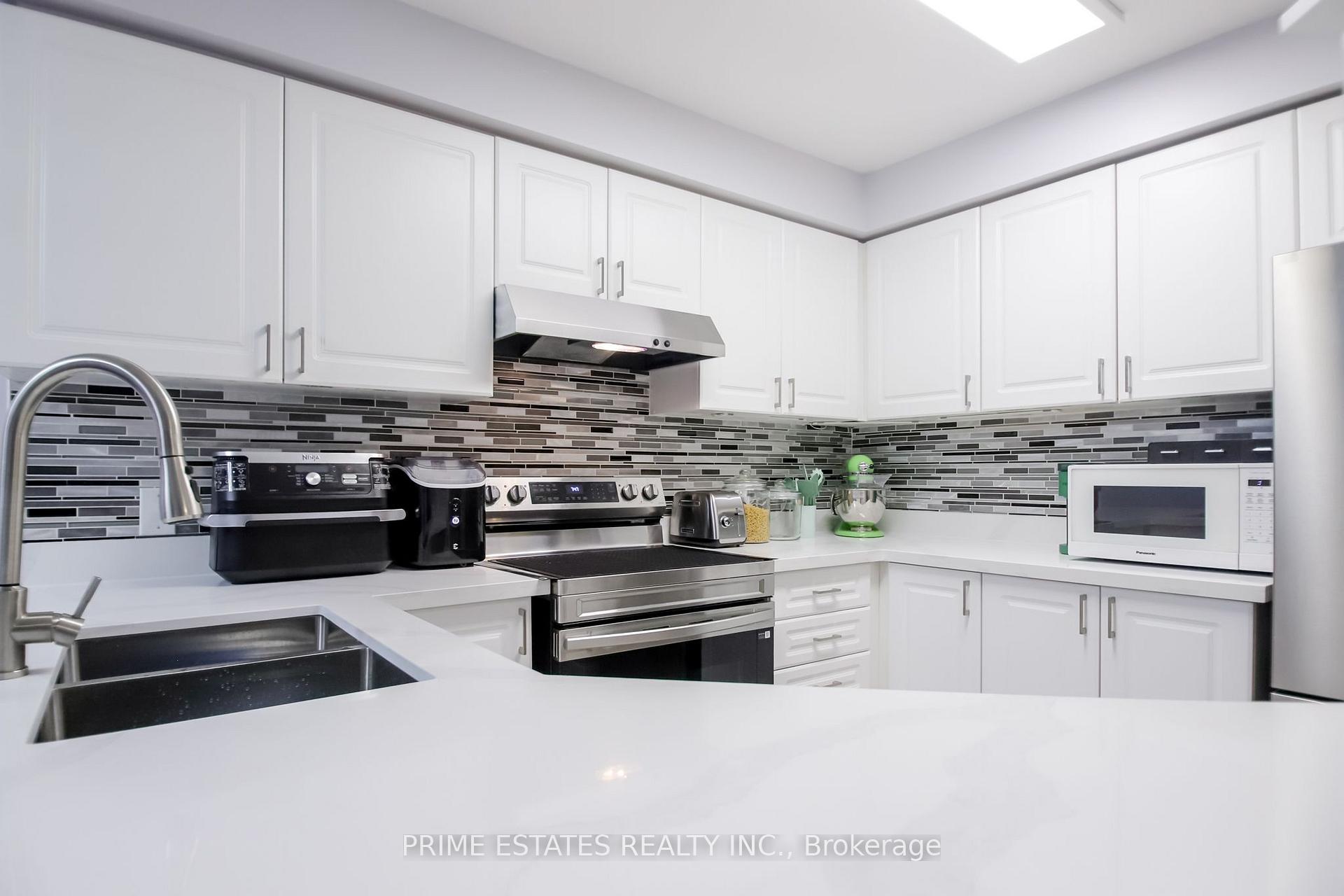 Photo 29 of 1774 Woodgate Trail, Oshawa, Samac — HOMEH