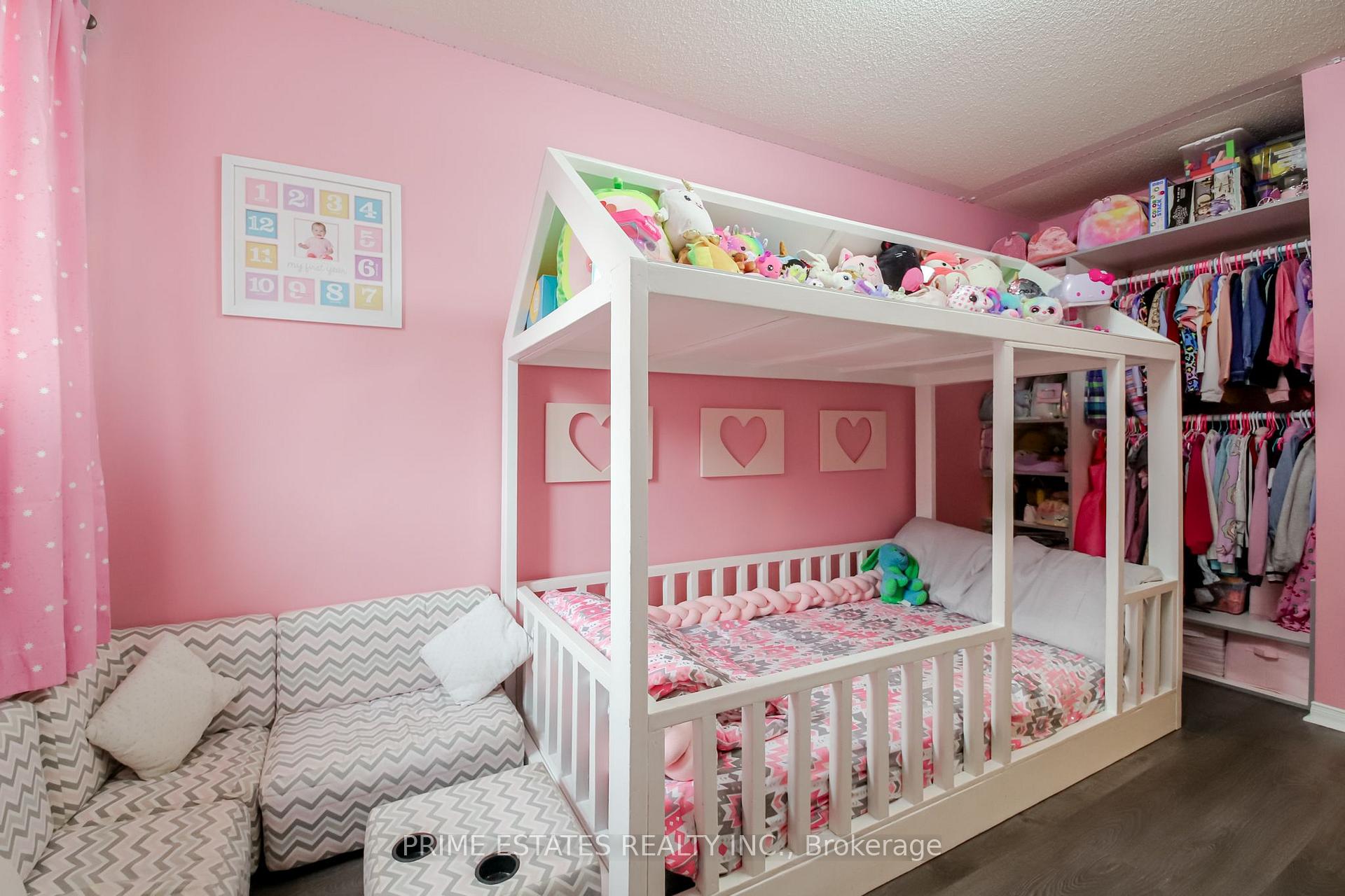 Photo 33 of 1774 Woodgate Trail, Oshawa, Samac — HOMEH