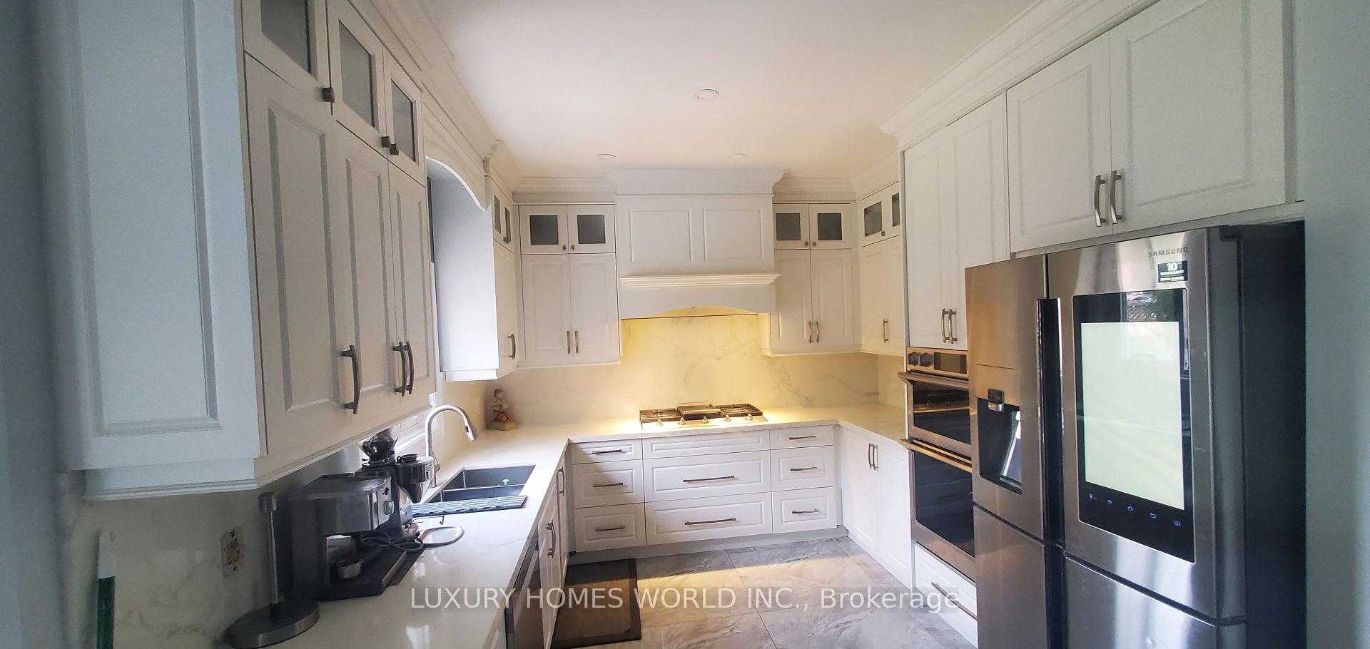 Photo 6 of 160 Featherstone Avenue, Markham, Middlefield — HOMEH