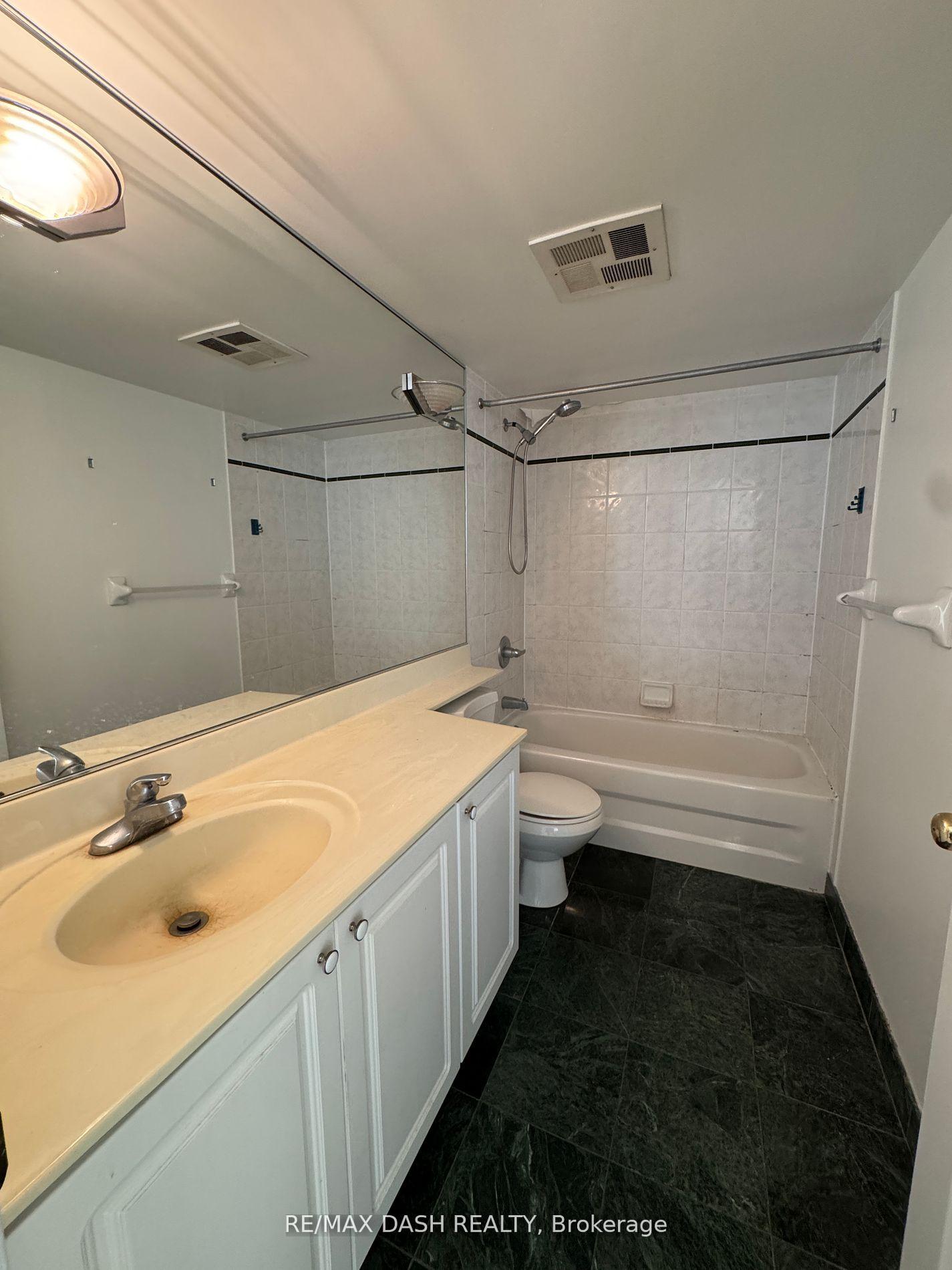 Photo 13 of Unit 1113, 109 Front Street E, Toronto, Moss Park — HOMEH